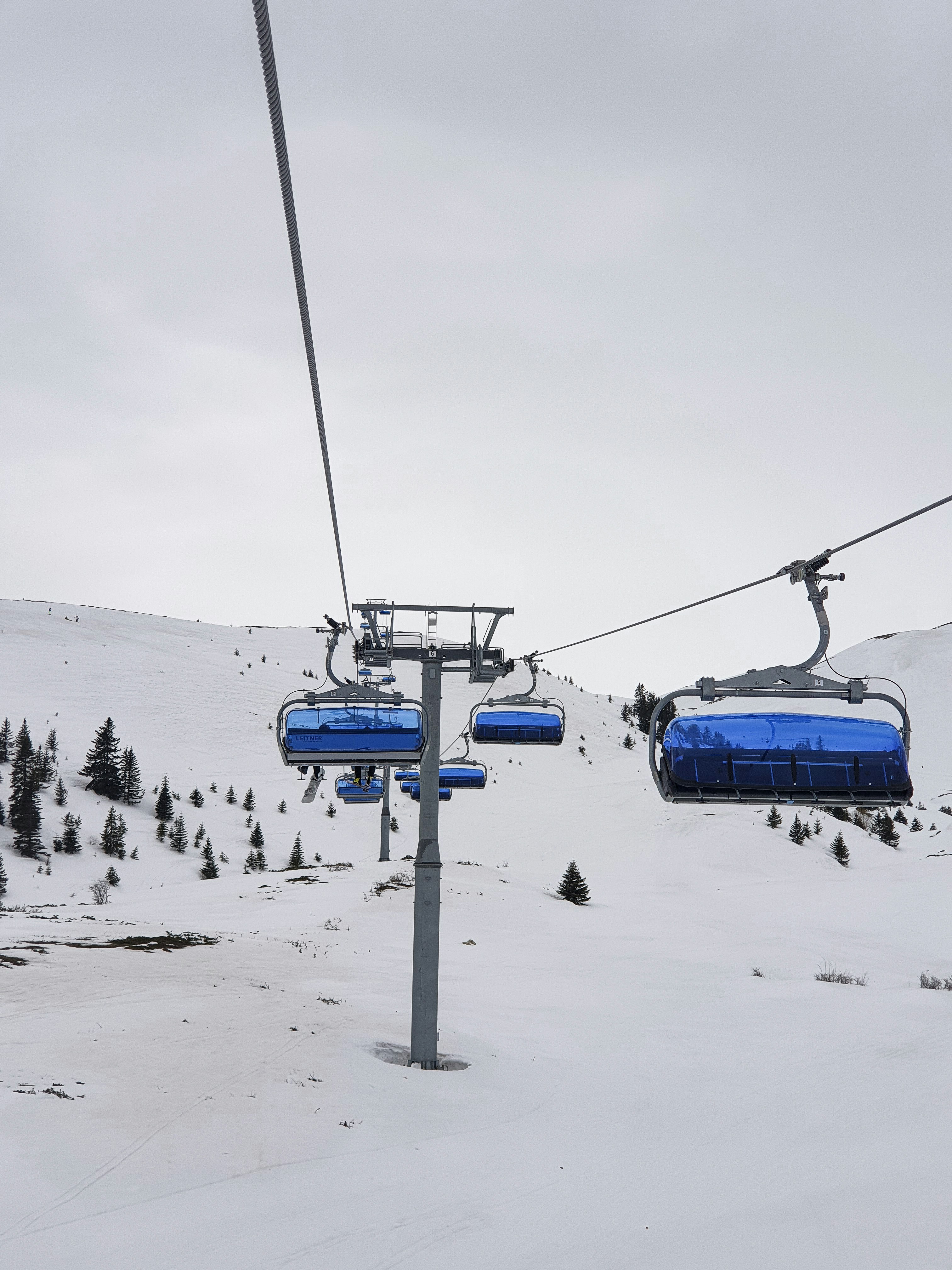 Photo by alberthyseni