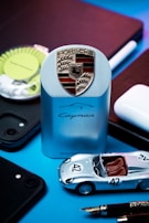 blue and silver can opener