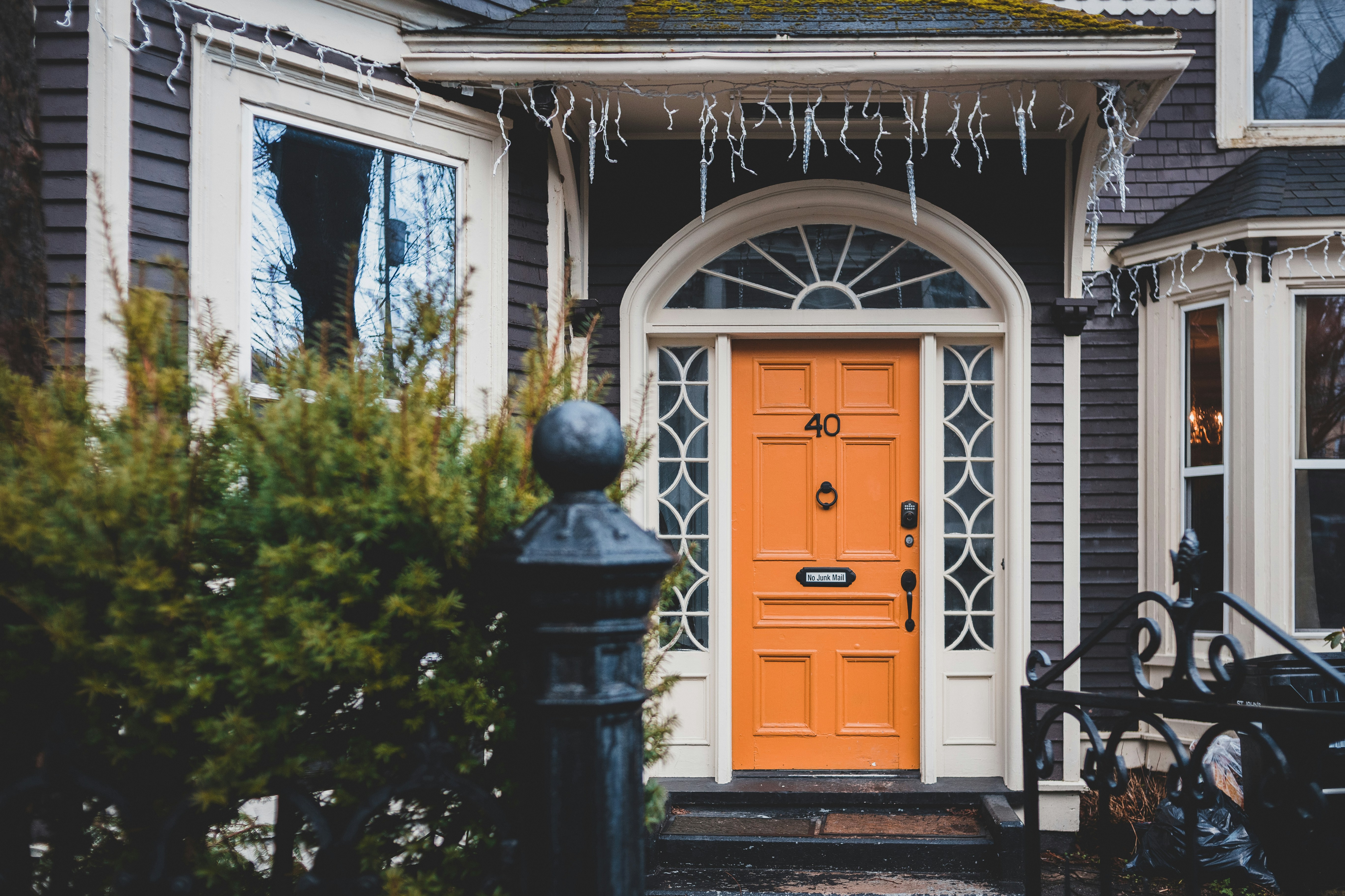 Photo by introspectivedsgn