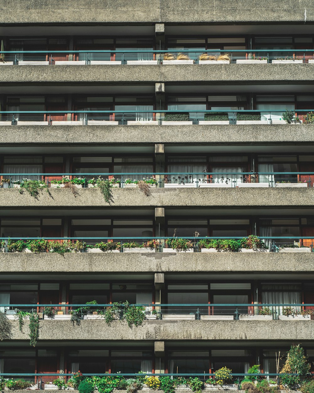 green and white concrete building