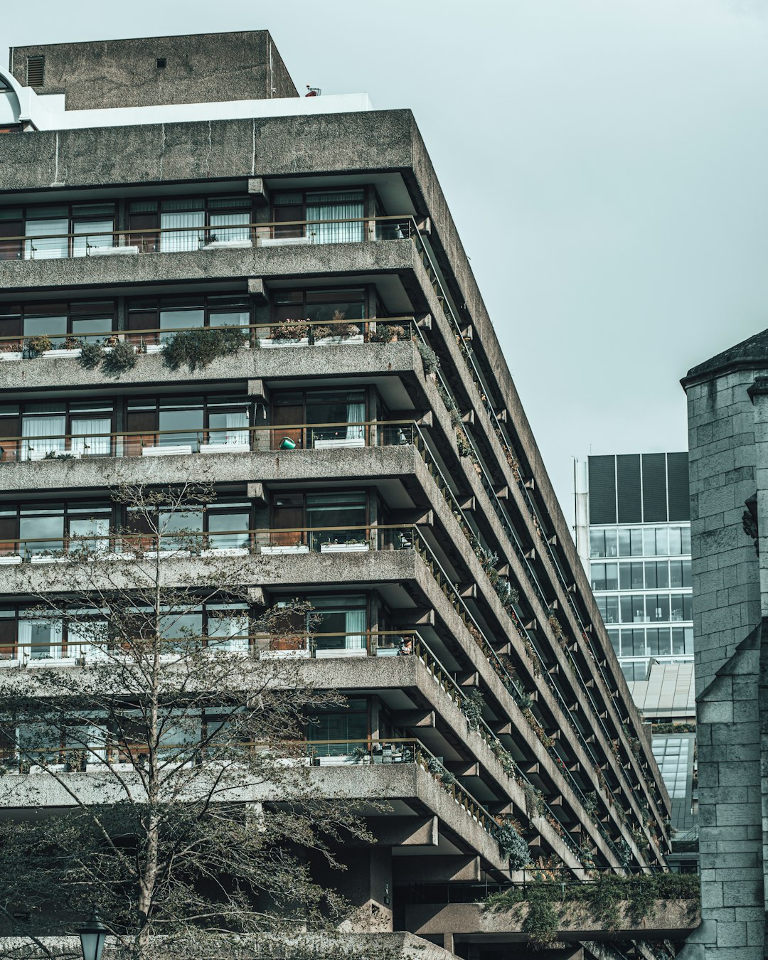 brown concrete building during daytime