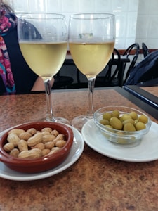 Rosé & Snacks
