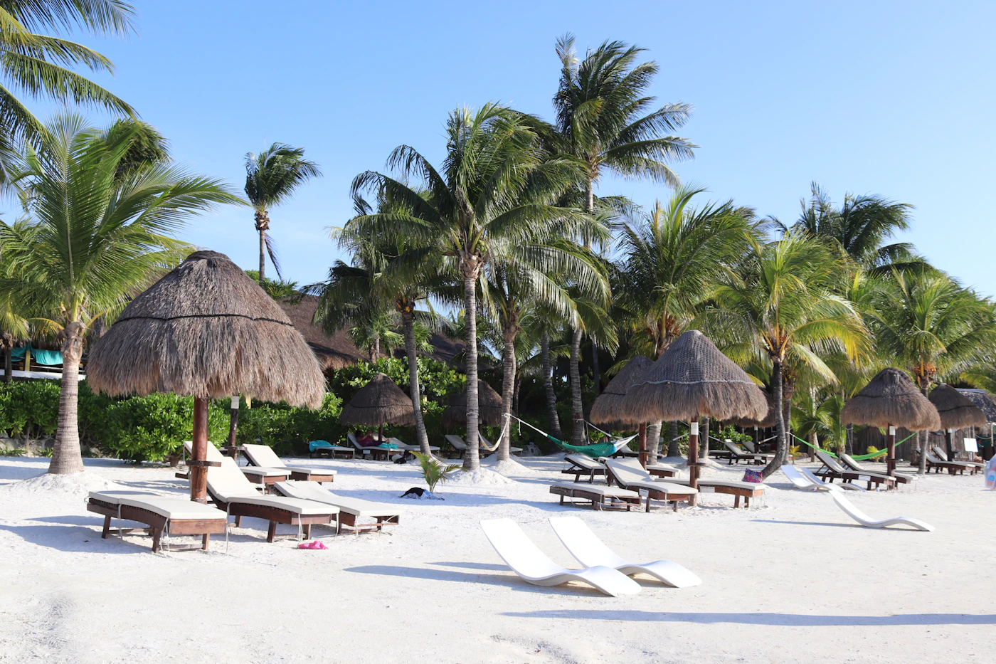 Beachfront residences on private sands