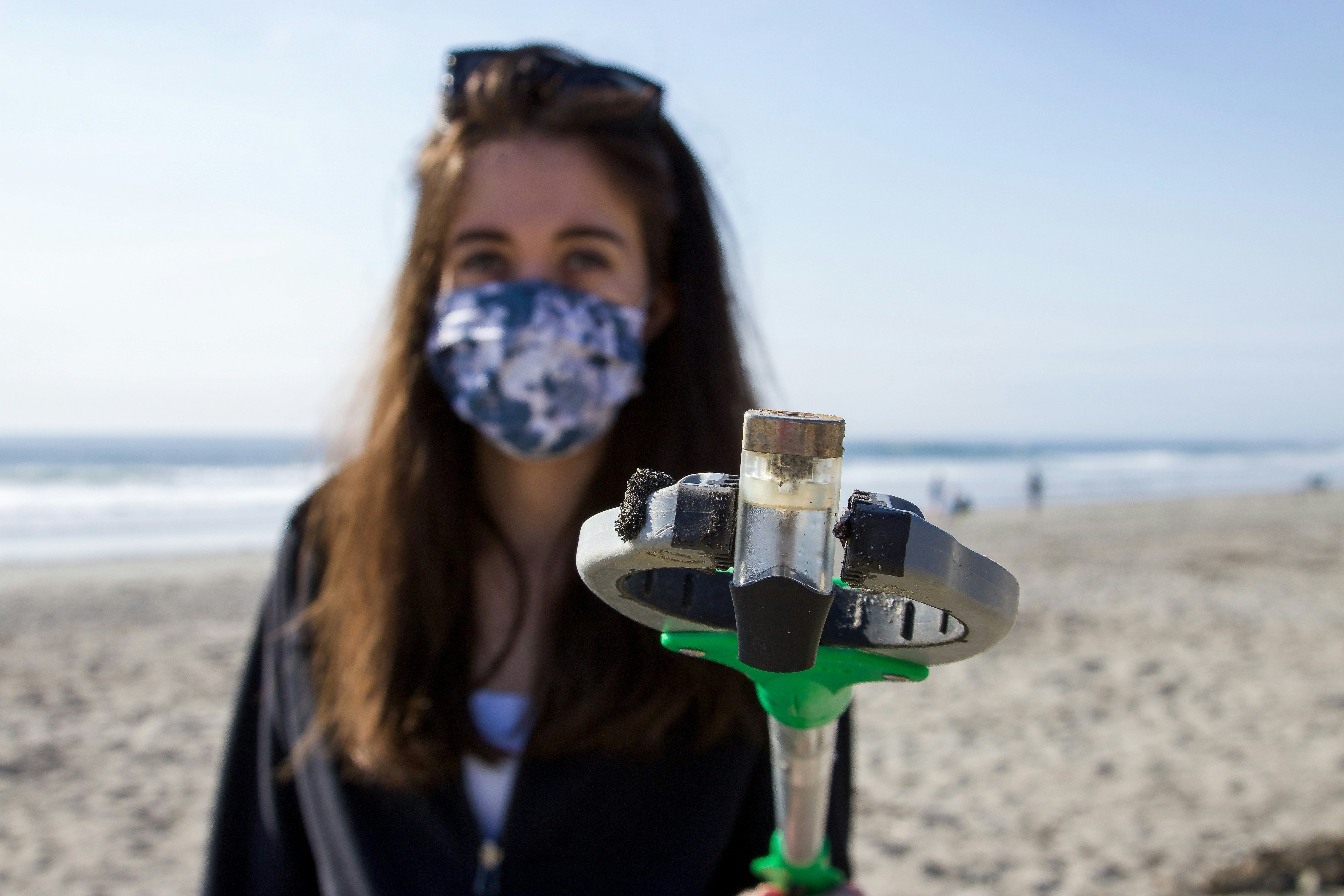 A plastic Juul Pod found during a beach cleanup at Jenness Beach in New Hampshire. Juul Pods are a new form of single use plastic, commonly found littered on our coastline. Follow on Instagram @wildlife_by_yuri, and find more free plastic pollution photos at: https://www.wildlifebyyuri.com/free-ocean-photography