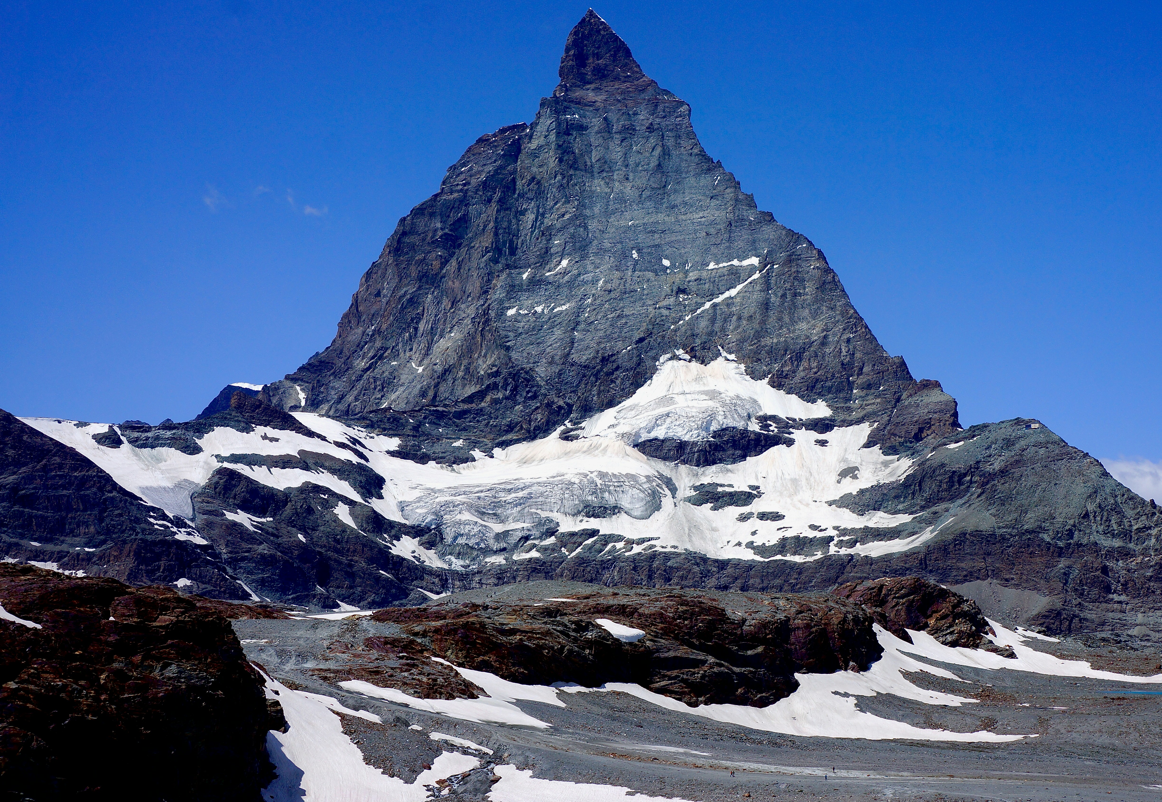 Photo by peterburdon