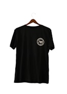 black crew neck t-shirt