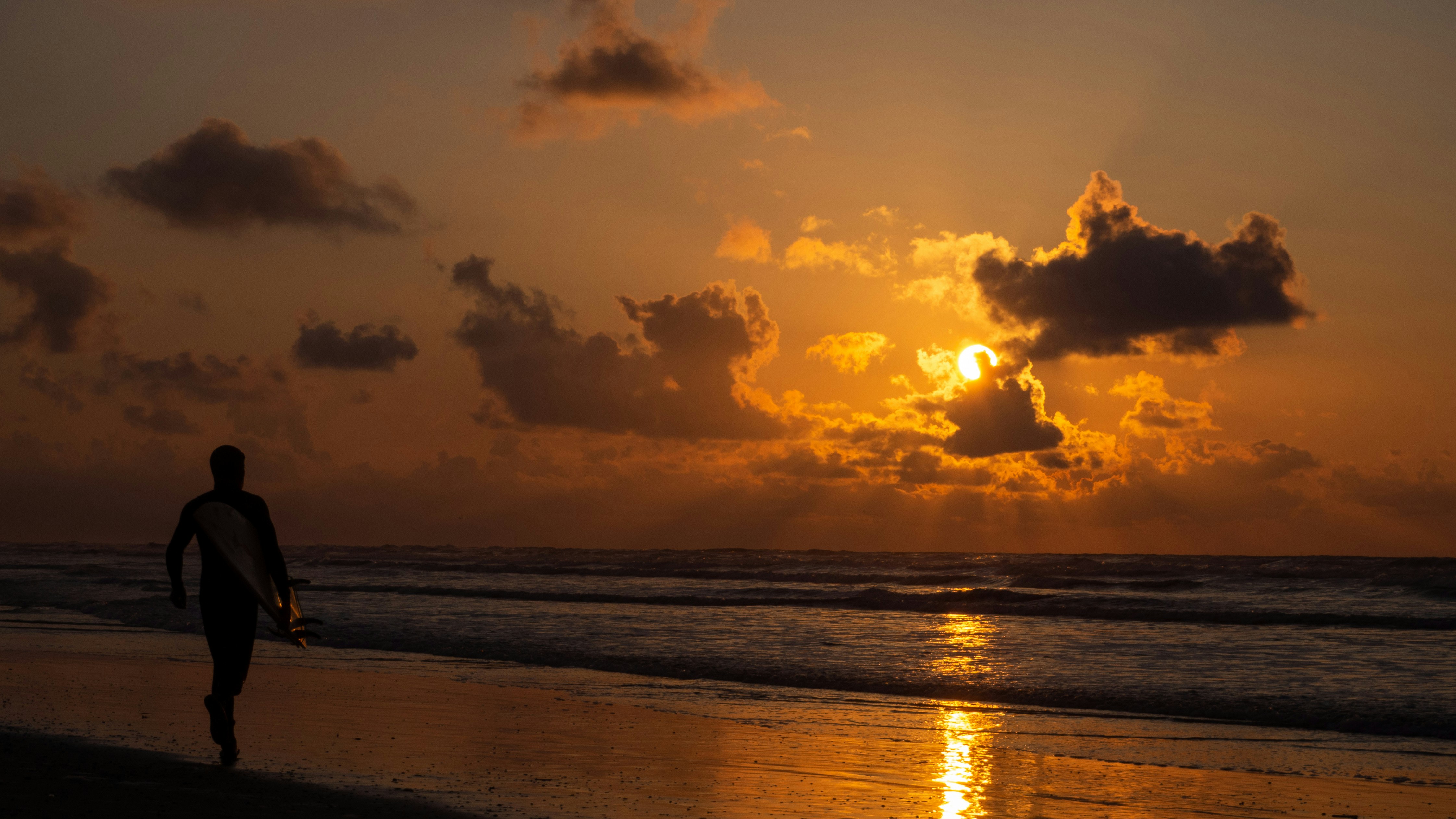 Photo by wimvanteinde