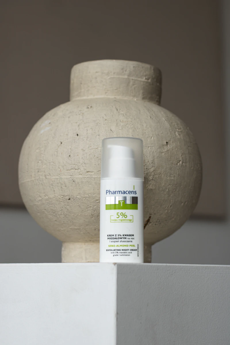 Botanical Barrier Sunscreen SPF50 bottle