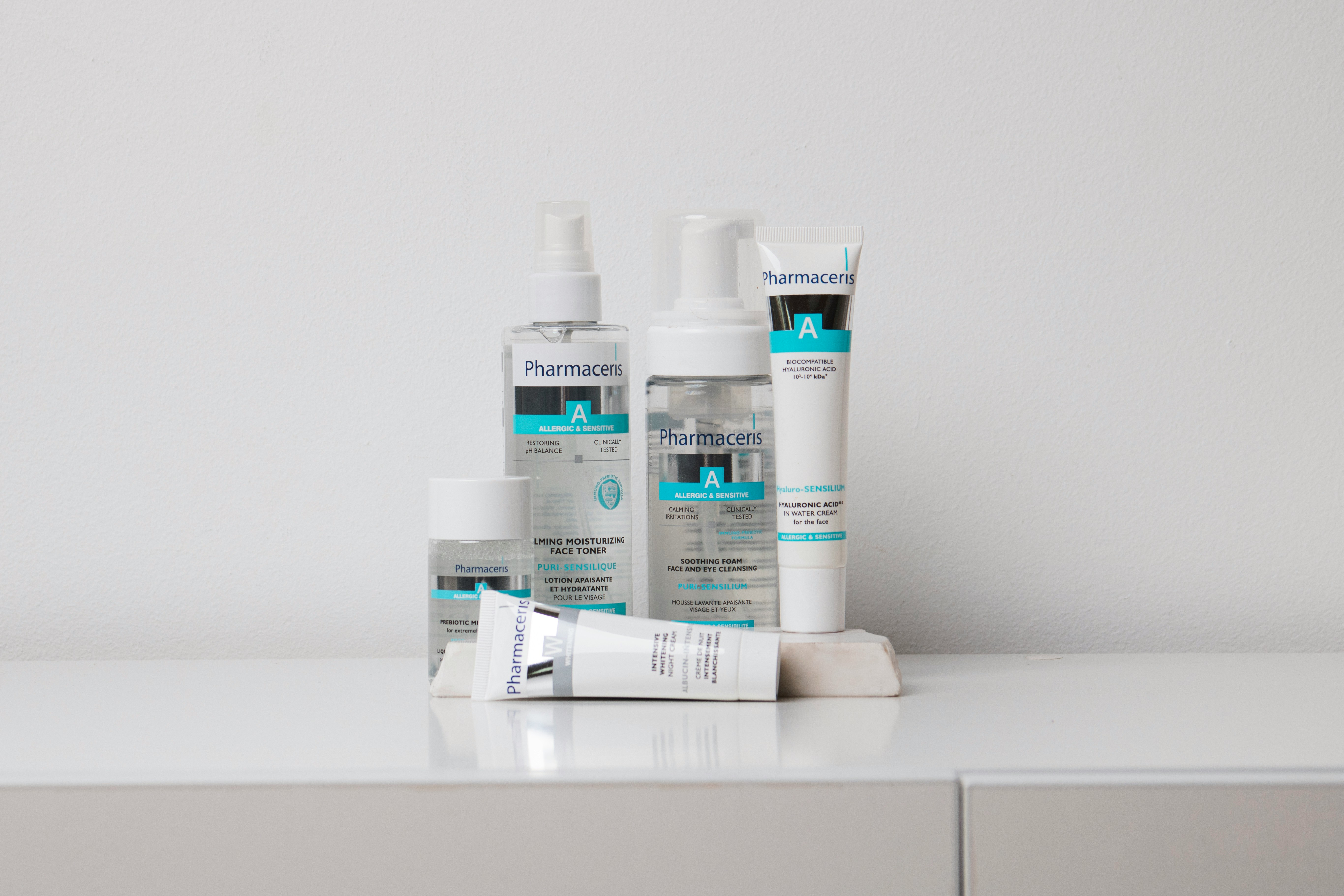 Cicatrices post-acné : quand la dermatologie de pointe réécrit l'histoire de votre peau