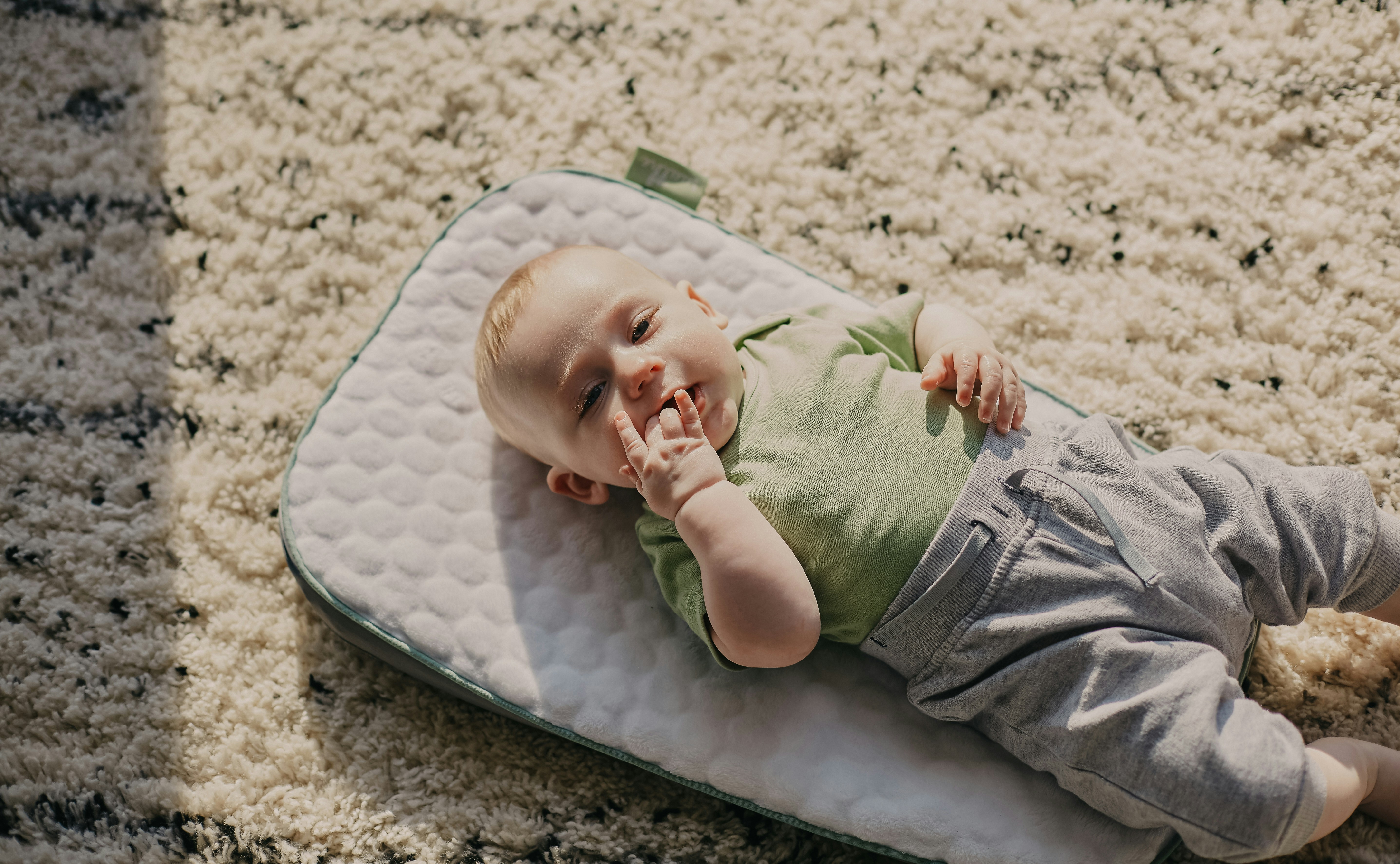 The smart mat for better naps.