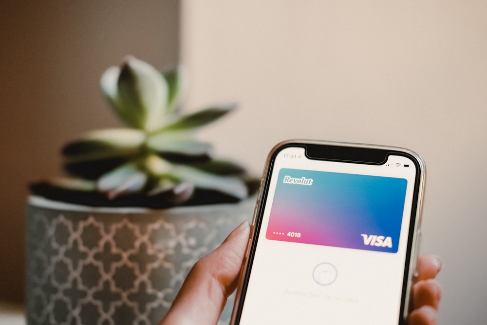 Revolut reports tripled revenue and first full year of profitability in 2021 post image