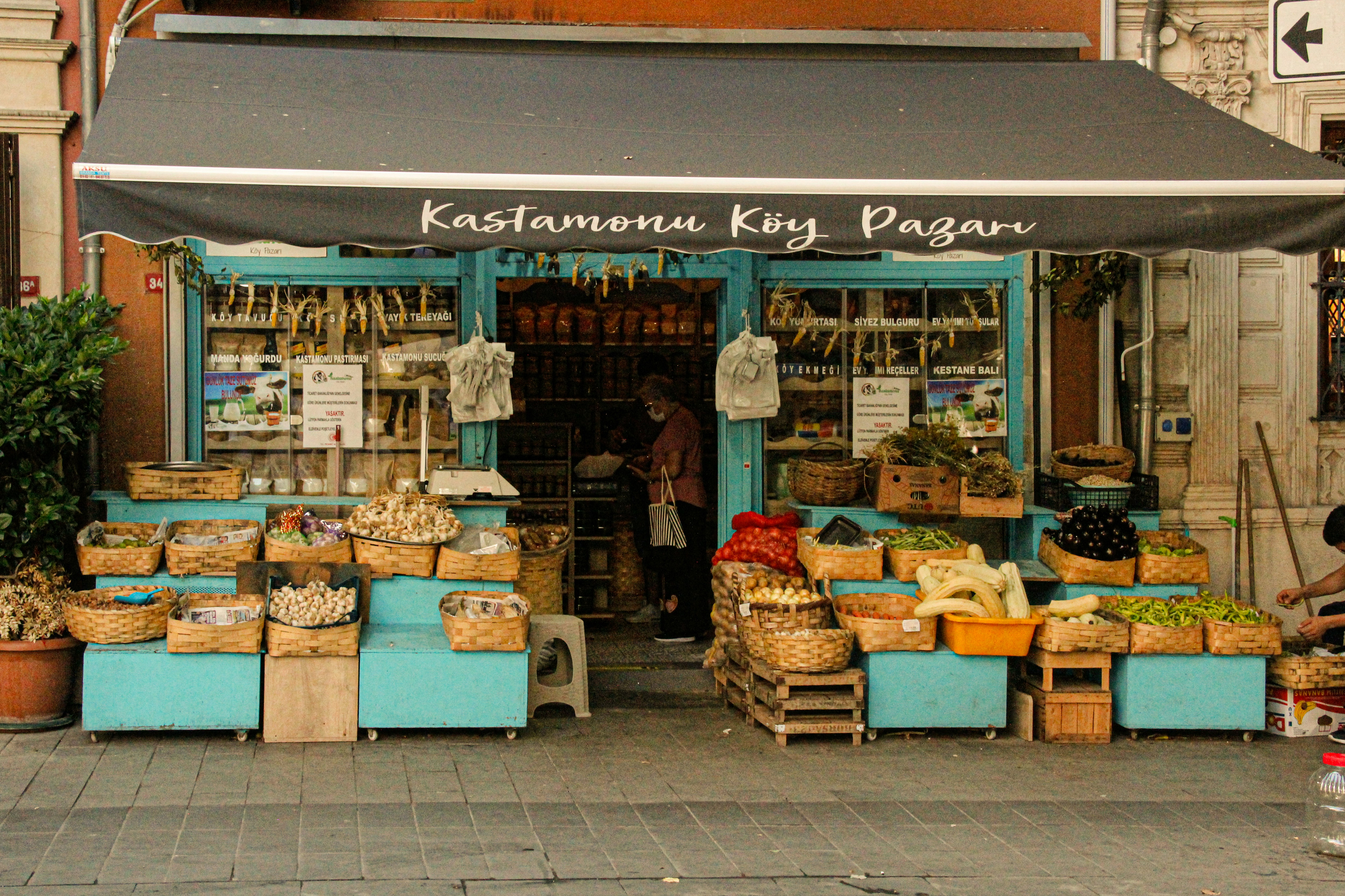 village market in the city