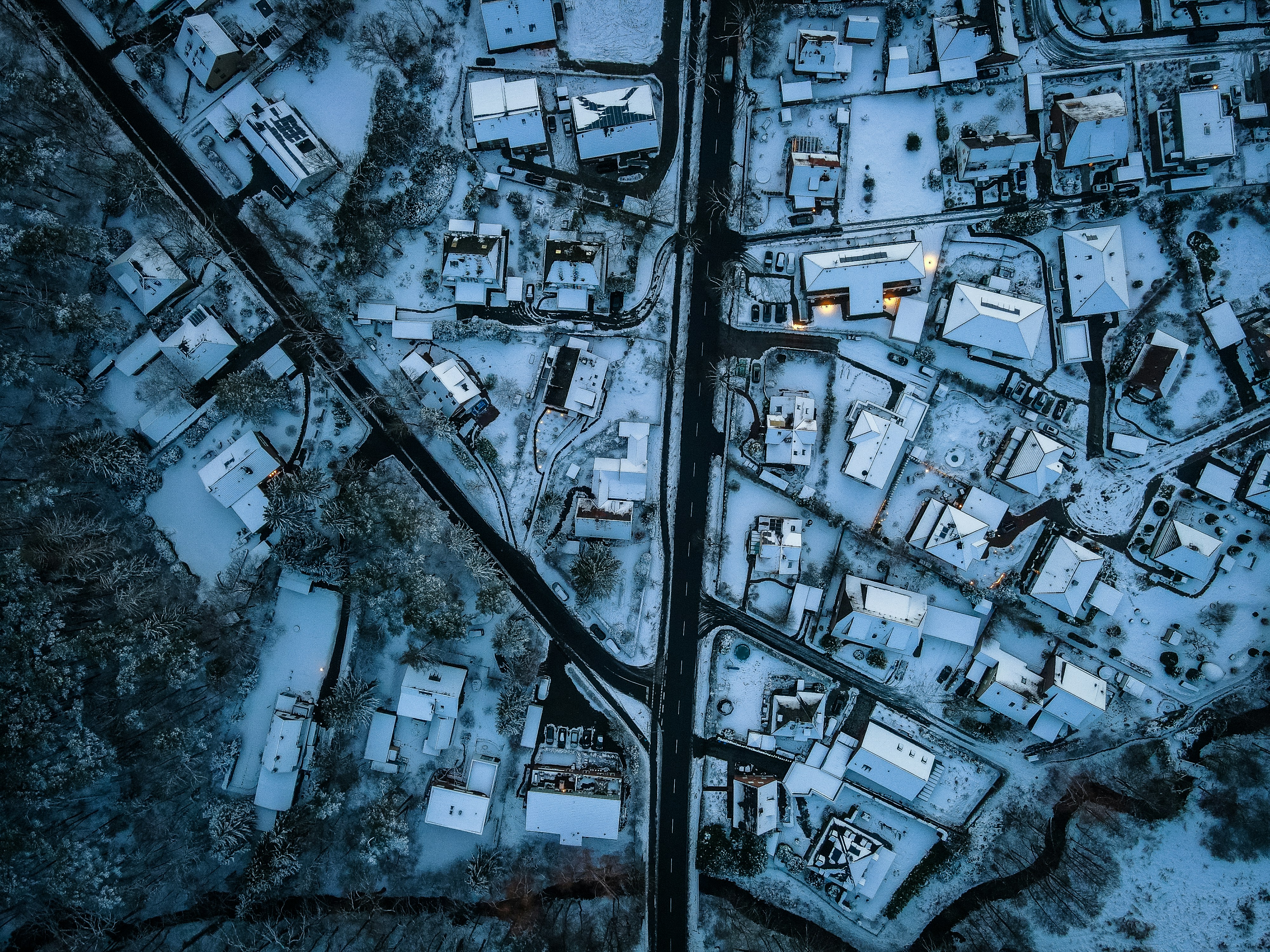 Sturmtief Elli legt Norddeutschlands Bahnverkehr lahm