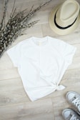 white crew neck t-shirt