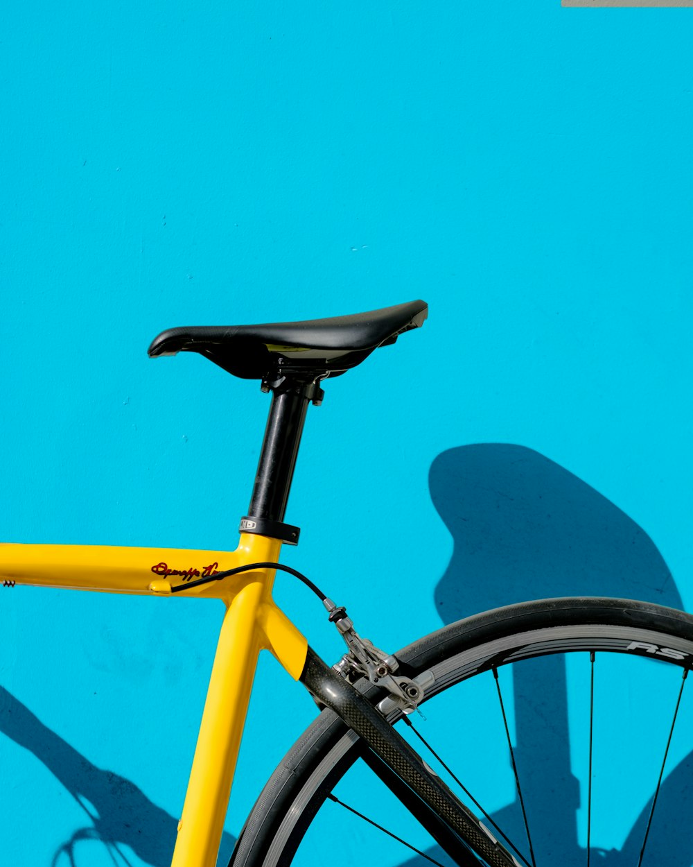 yellow and black road bike