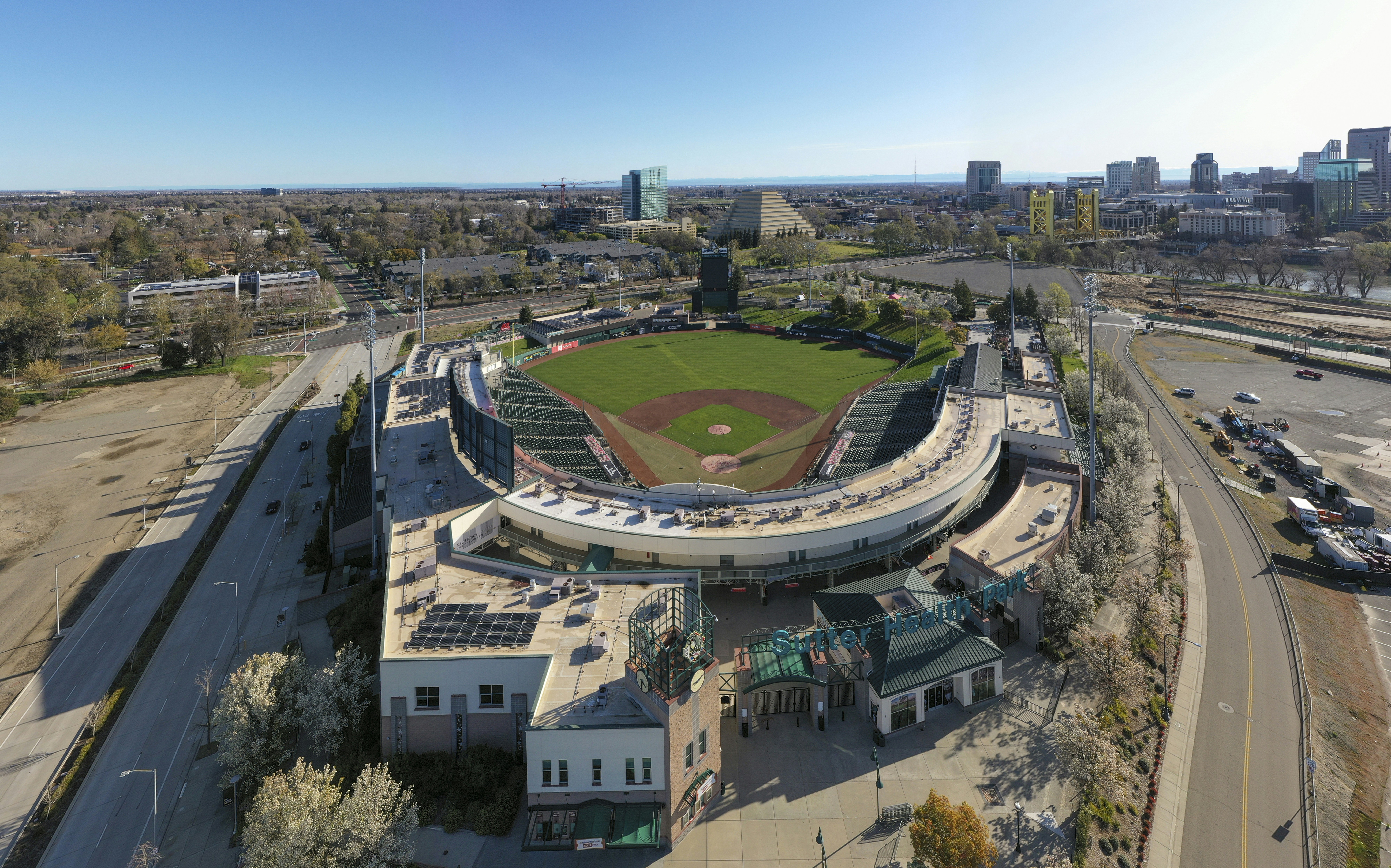 Photo by leo_visions_