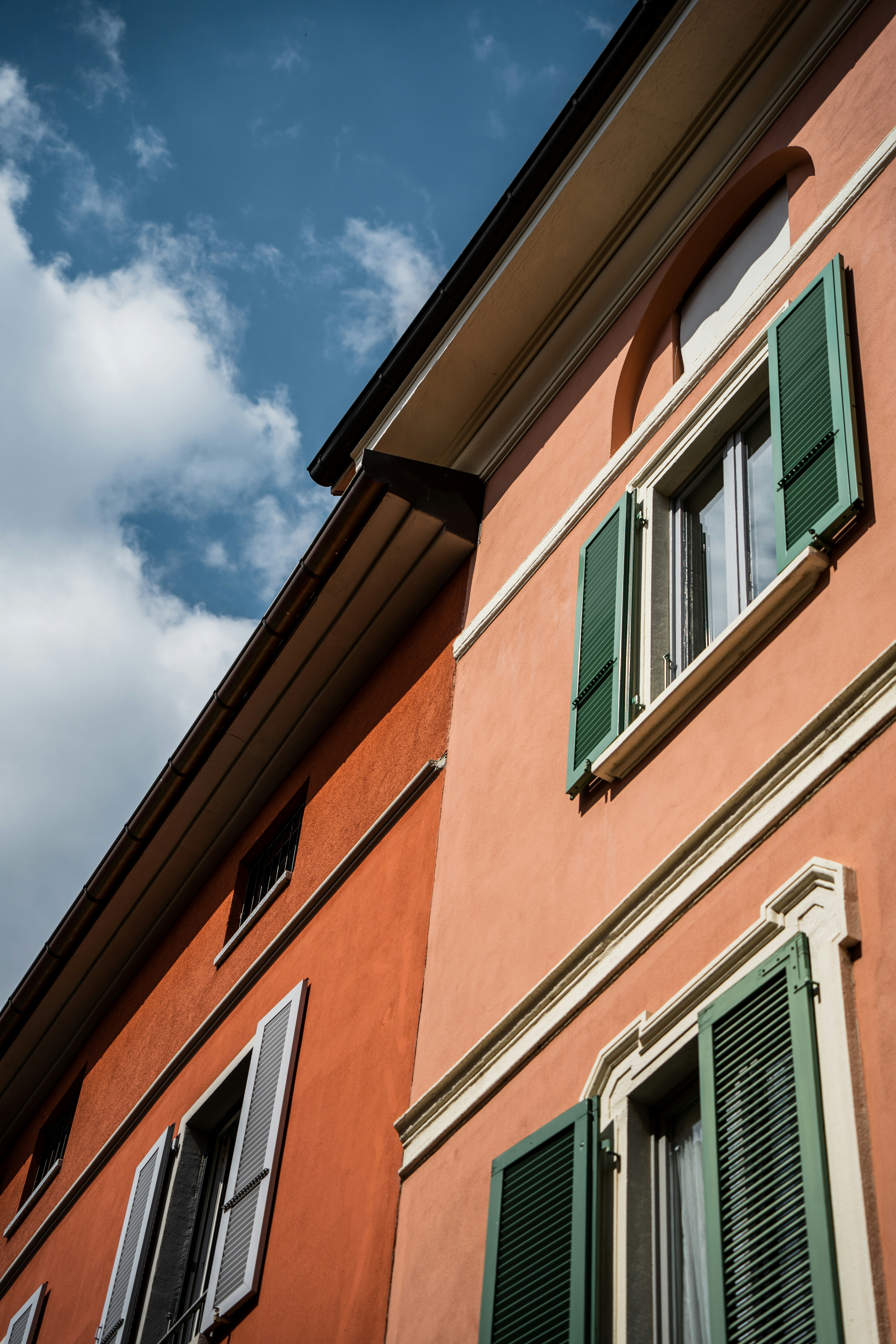 Photo by damienschnorhk