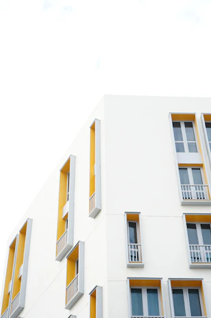 A newly built modern façade showcasing clean lines and sturdy construction by Staro Multiservices.