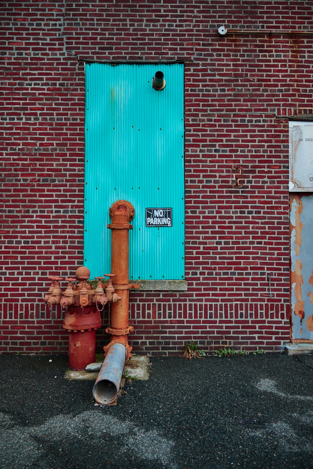 red and white brick wall