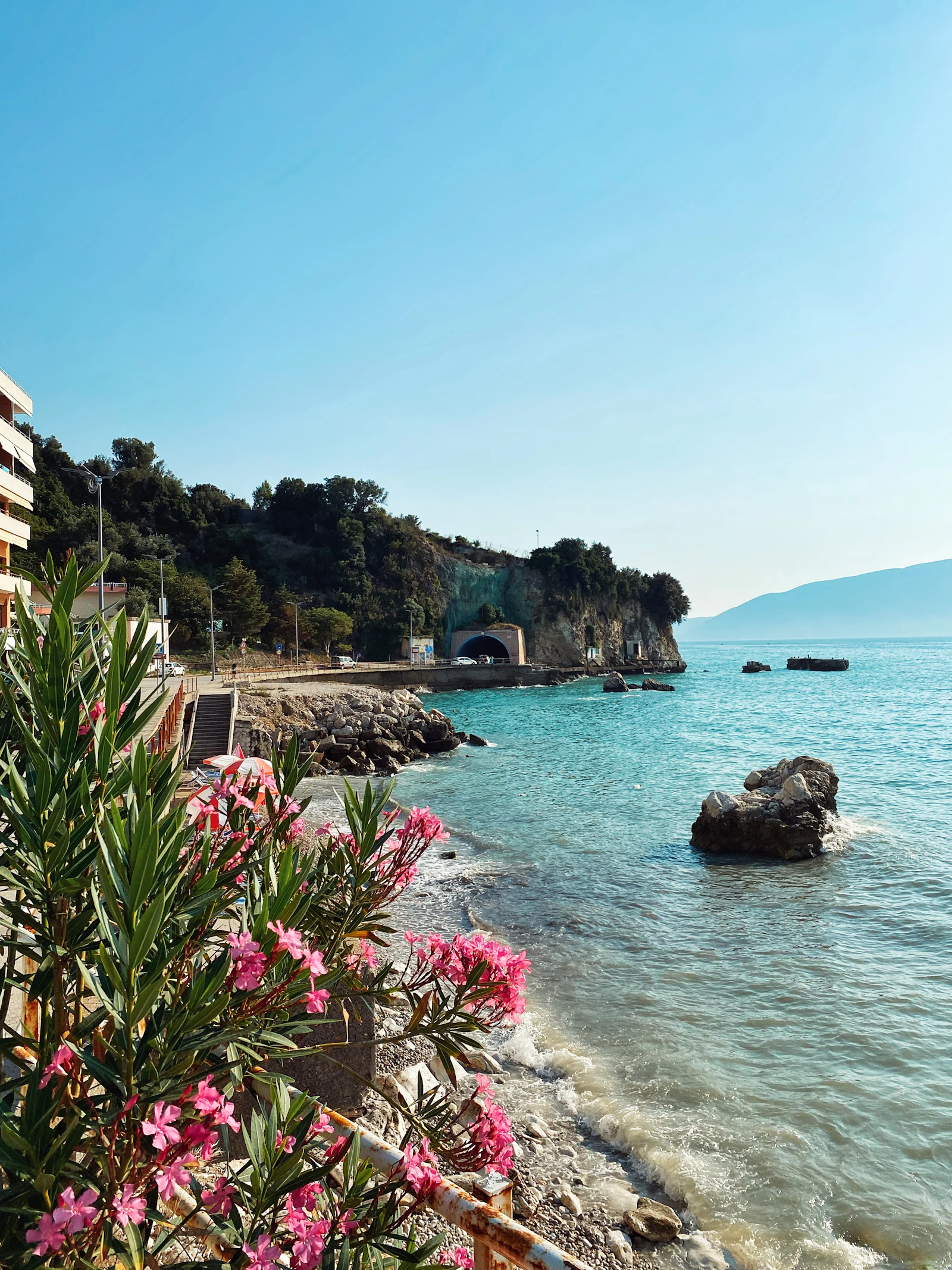 Albania itinerary in 10 days: complete driving route
