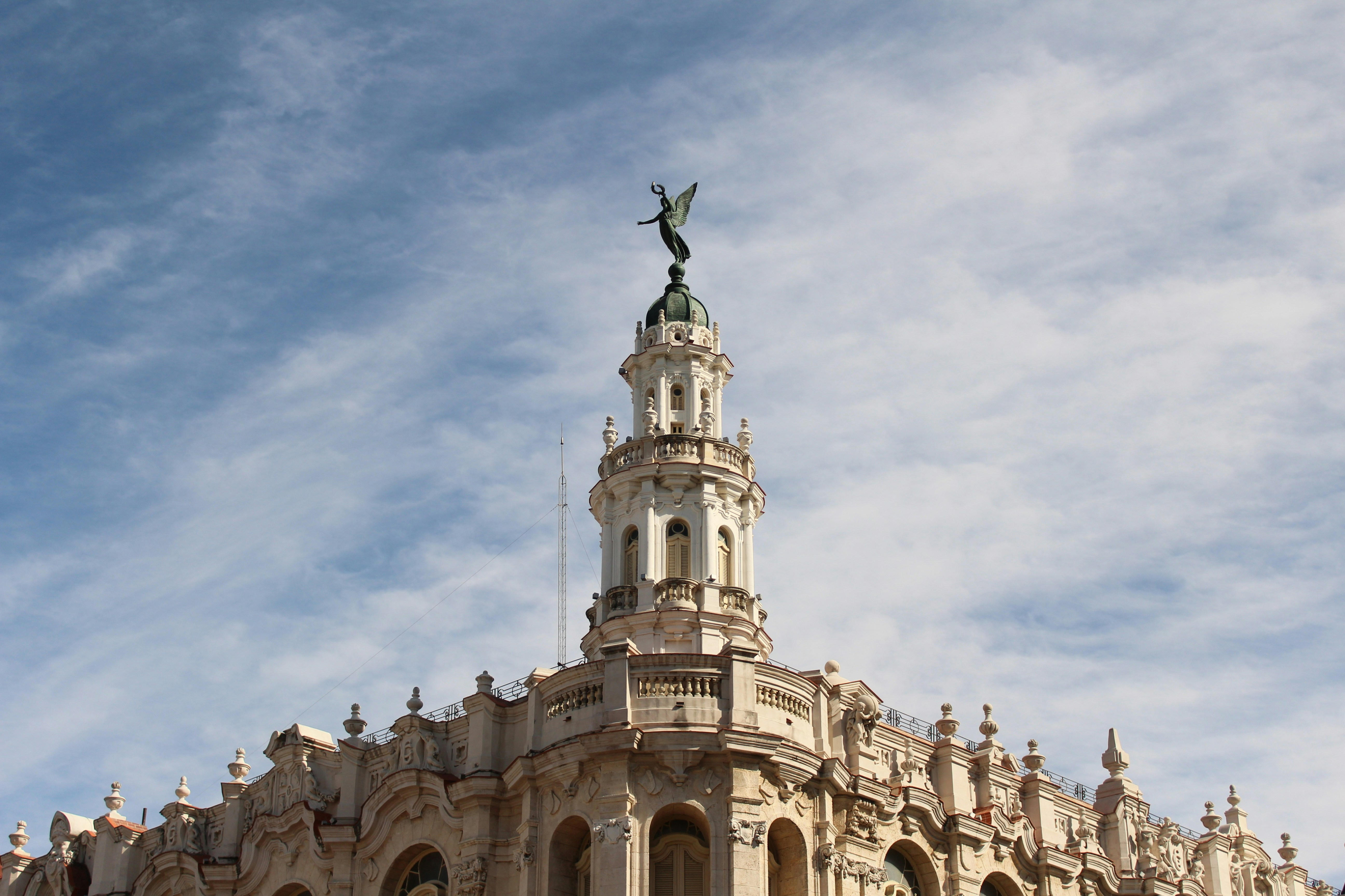 Photo by abrajamescalante