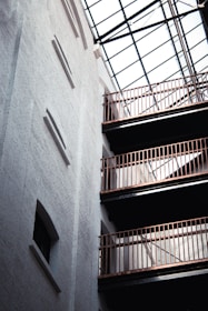 Interior view of a commercial space with sturdy walls and efficient layout constructed by Obras Binetti.