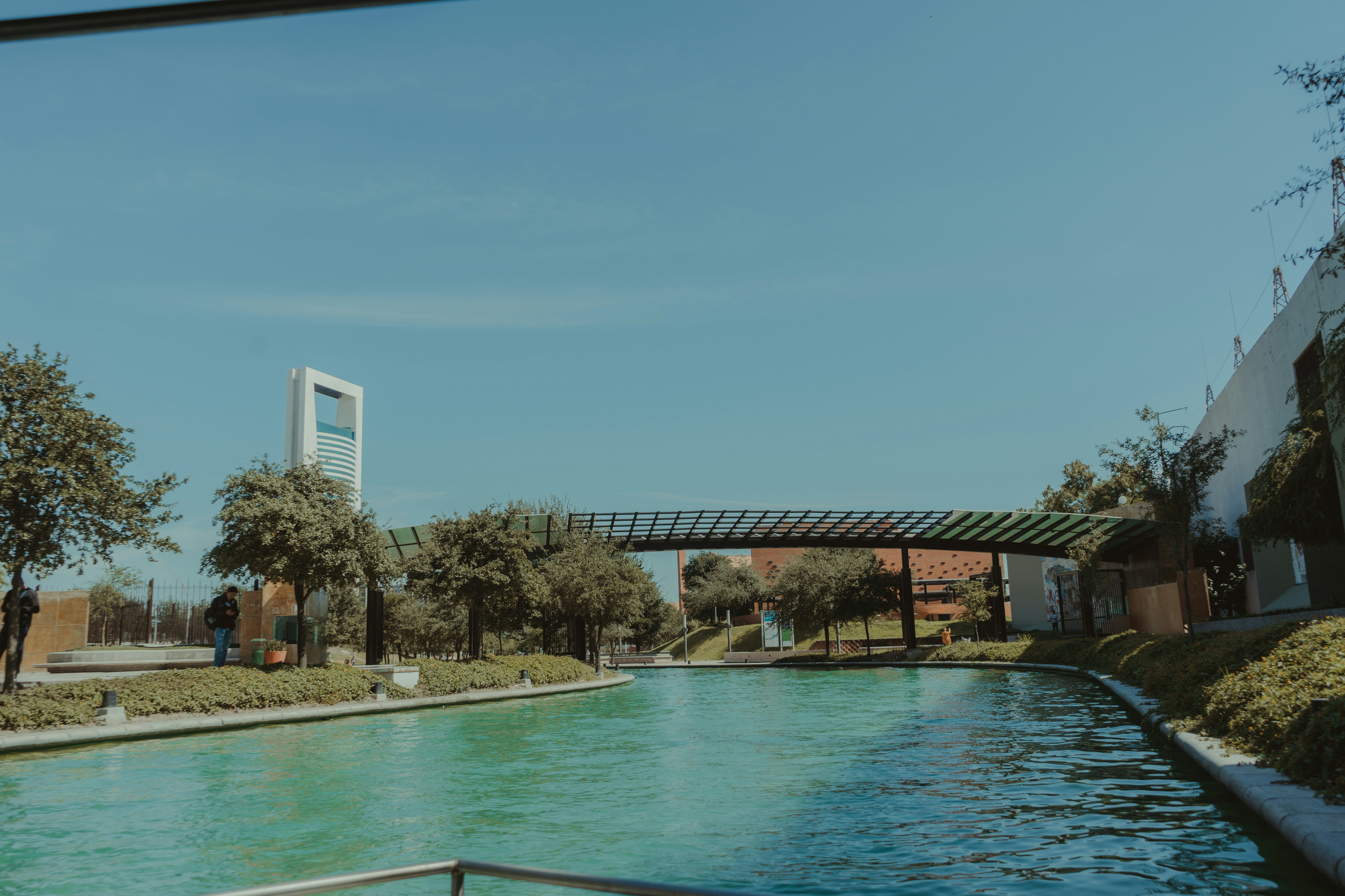 Photo by candegrapher