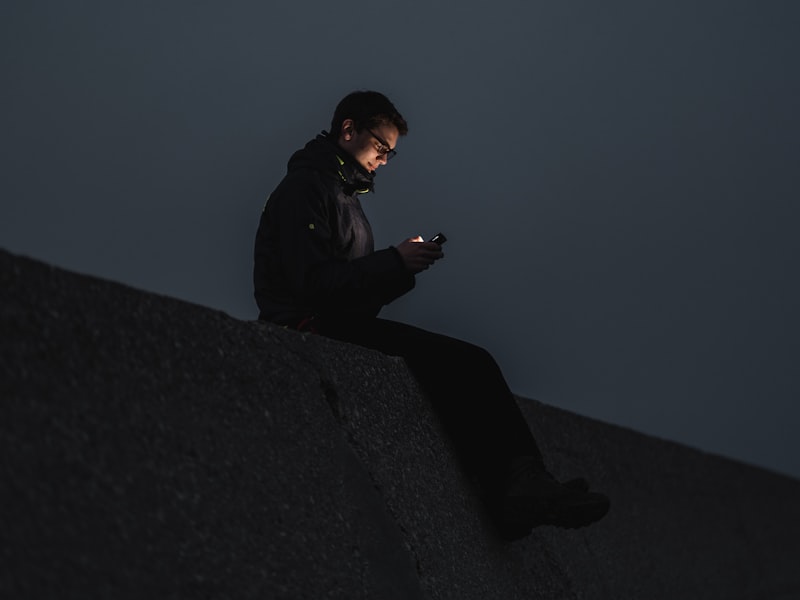 간혹 본 토토사이트 를 사용하다가 개인정보가 유출되지 않을까 걱정하시는 경우도 있습니다. 그래서 유독 사설토토사이트 나 자본력이 좋지 않는 곳에서 본 문제가 생기는 것입니다. 사설토토사이트-합법적인 배팅사이트는 배트맨사이트가 있고, 나머지는 전부 사설토토사이트 입니다. 이중 98%가 먹튀를 목적으로 만든 토토사이트 입니다. 그래서 토토사이트 를 결정할 때 반드시 검증된 곳을 선택하여 이용하는 것이 가장 좋은데요. 하지만 검증된 곳을 이용하는건 쉽지 않습