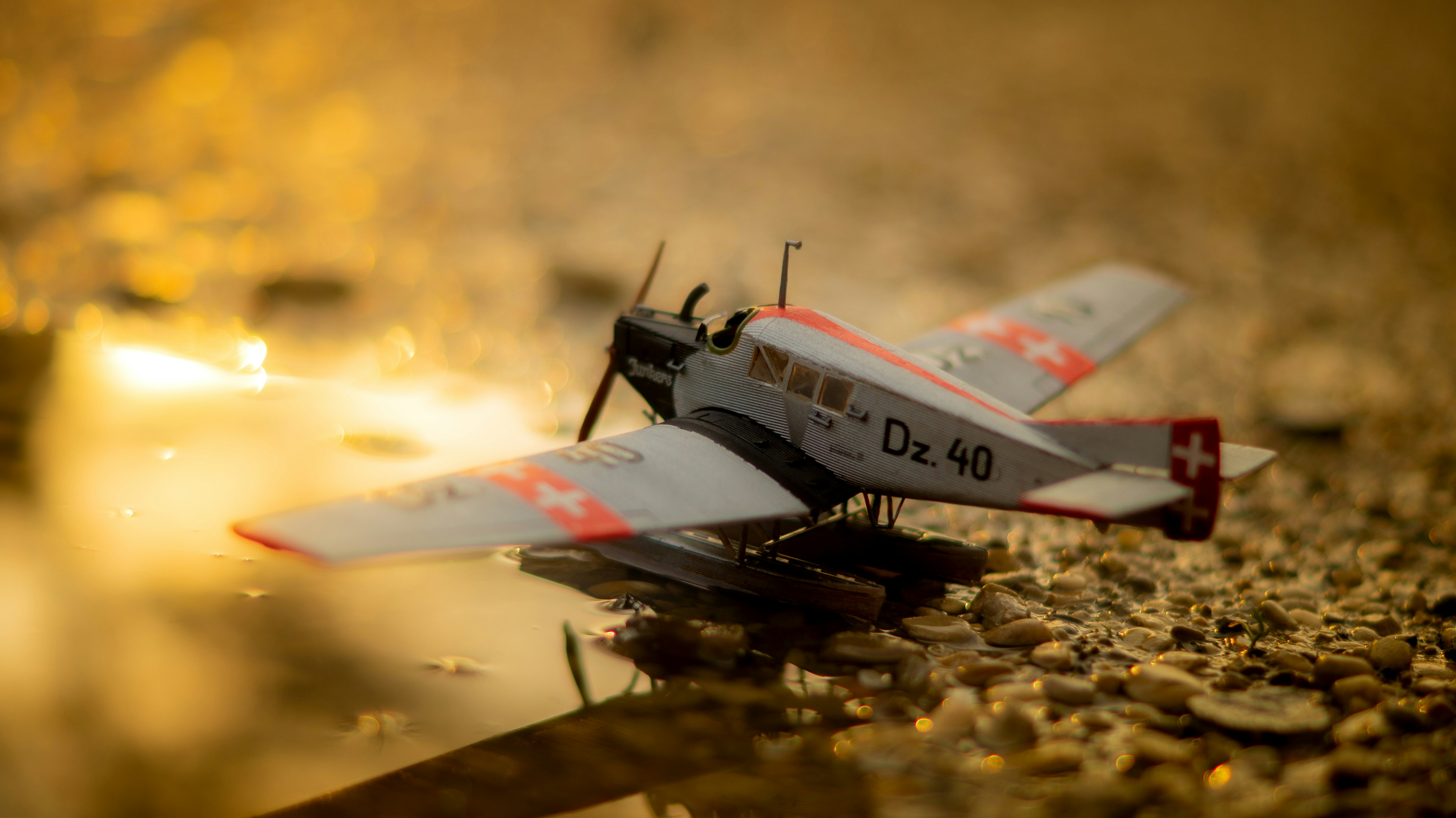 white and red jet plane on brown ground, The Junkers F.13 in 1:72 Scale from Revell