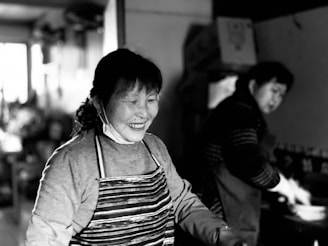A vibrant image showcasing women engaged in foodservice consulting.