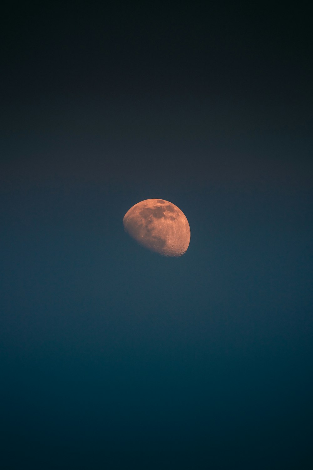 Vollmond am Himmel