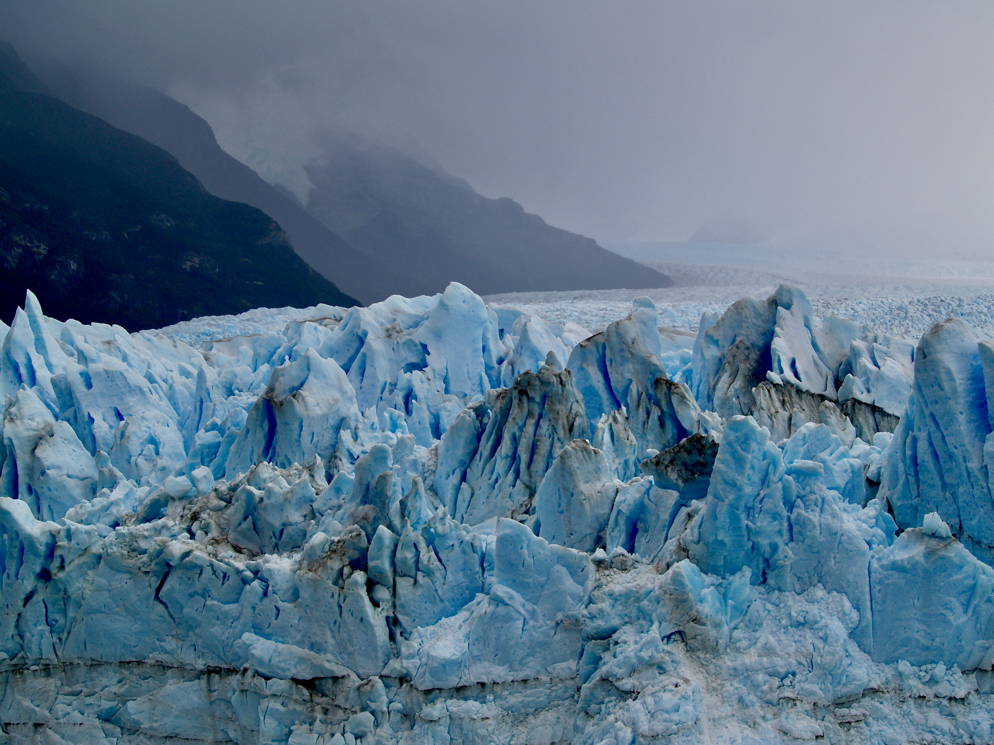 Photo by peterburdon