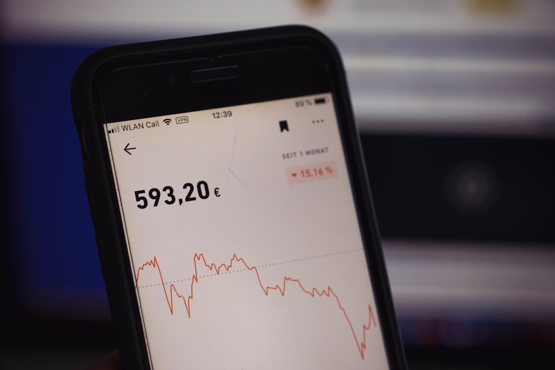 a close up of a bottle, Mobile device neo-broker smart stock trading app – Share price chart