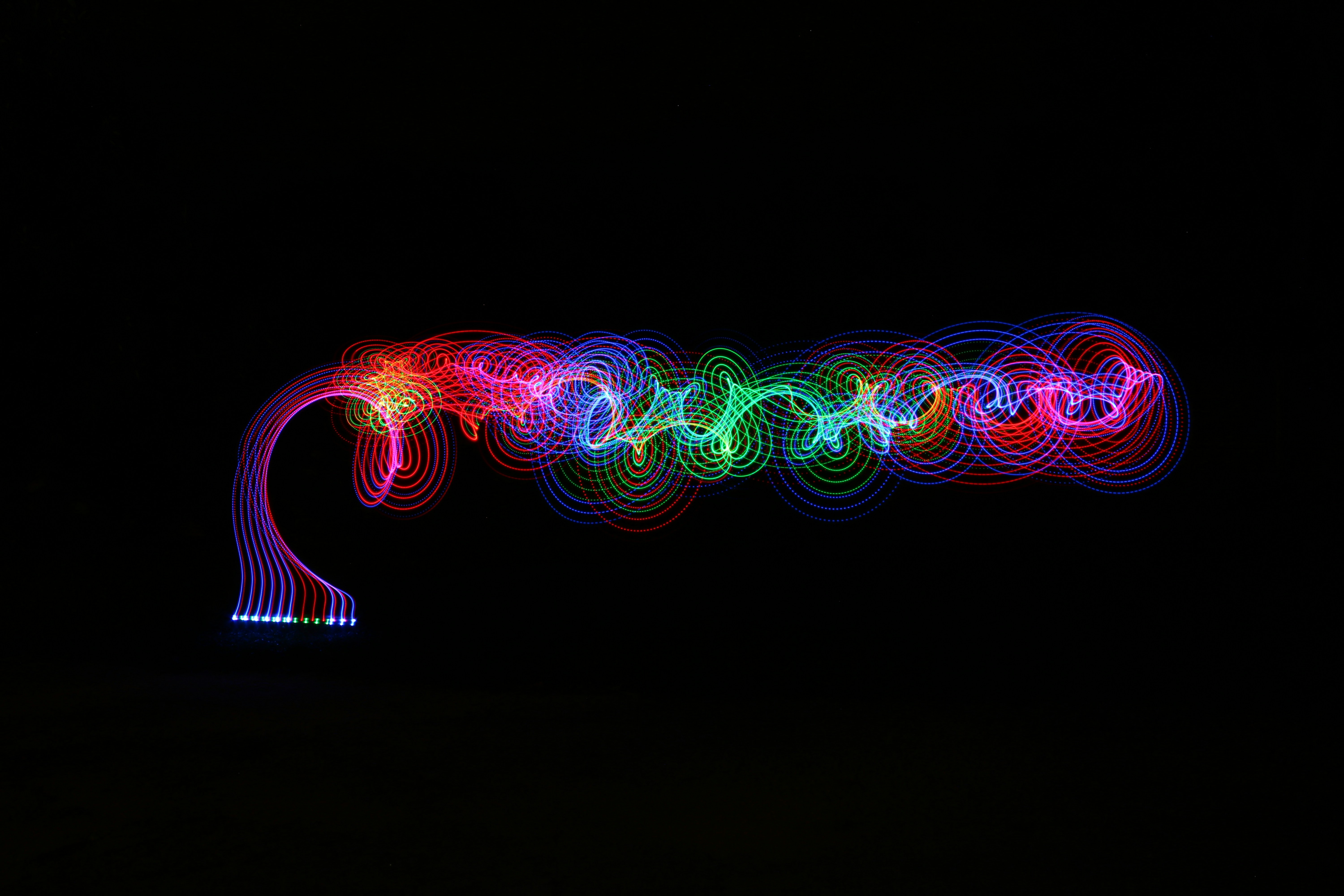 photo-1619170743049-4688803388b4?ixid=Mn