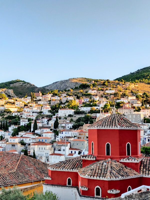 Hydra Weather and Best Times to Visit