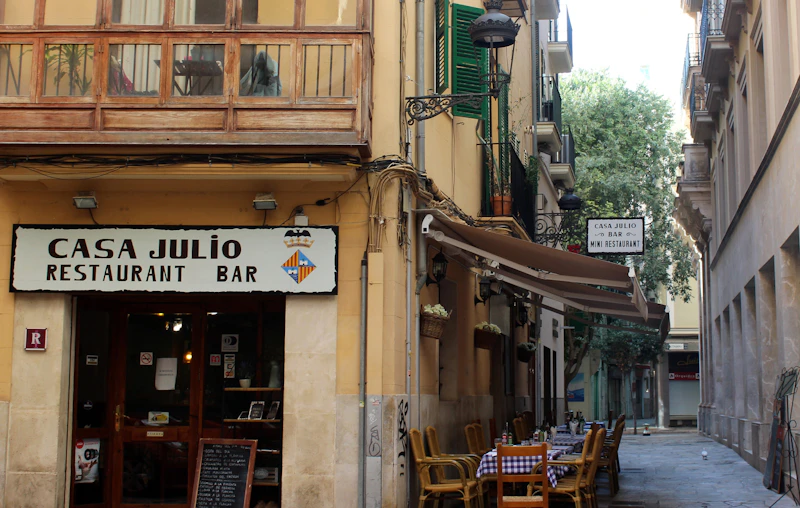 Best Pizza Places in Palma de Mallorca: Where to Go for a Proper Slice