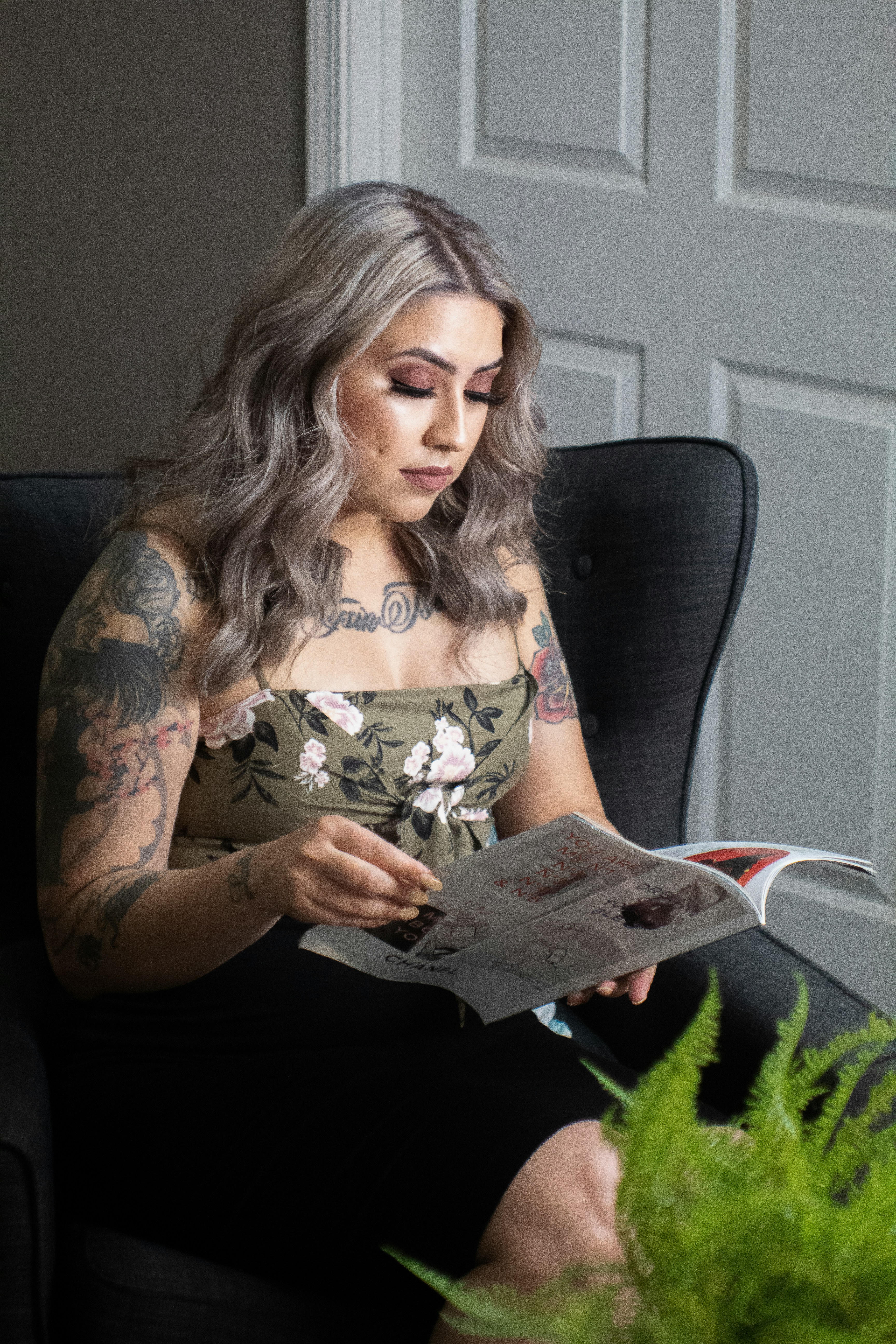 Hair stylist sitting in a salon