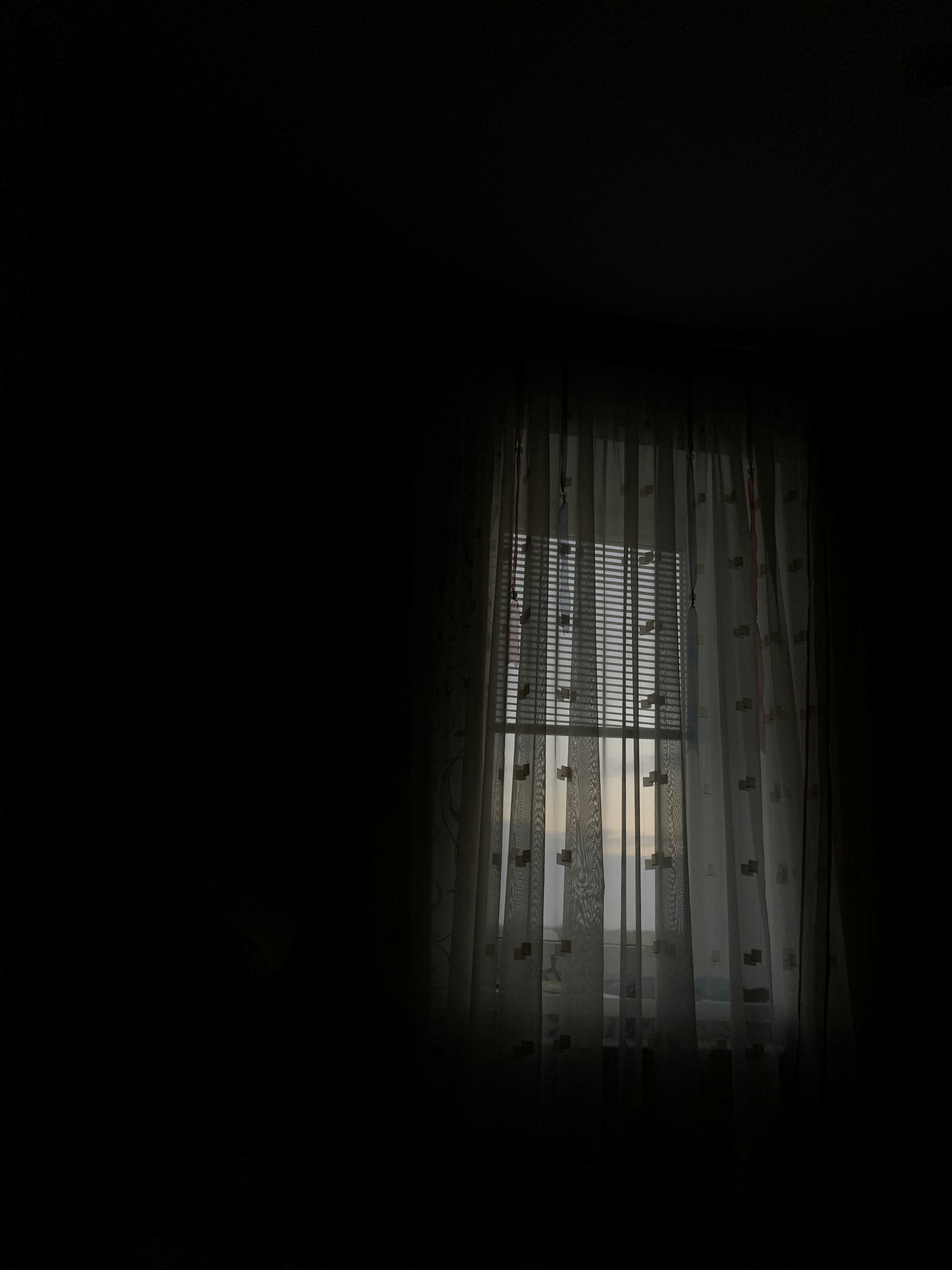 Equisphere Blackout Panel