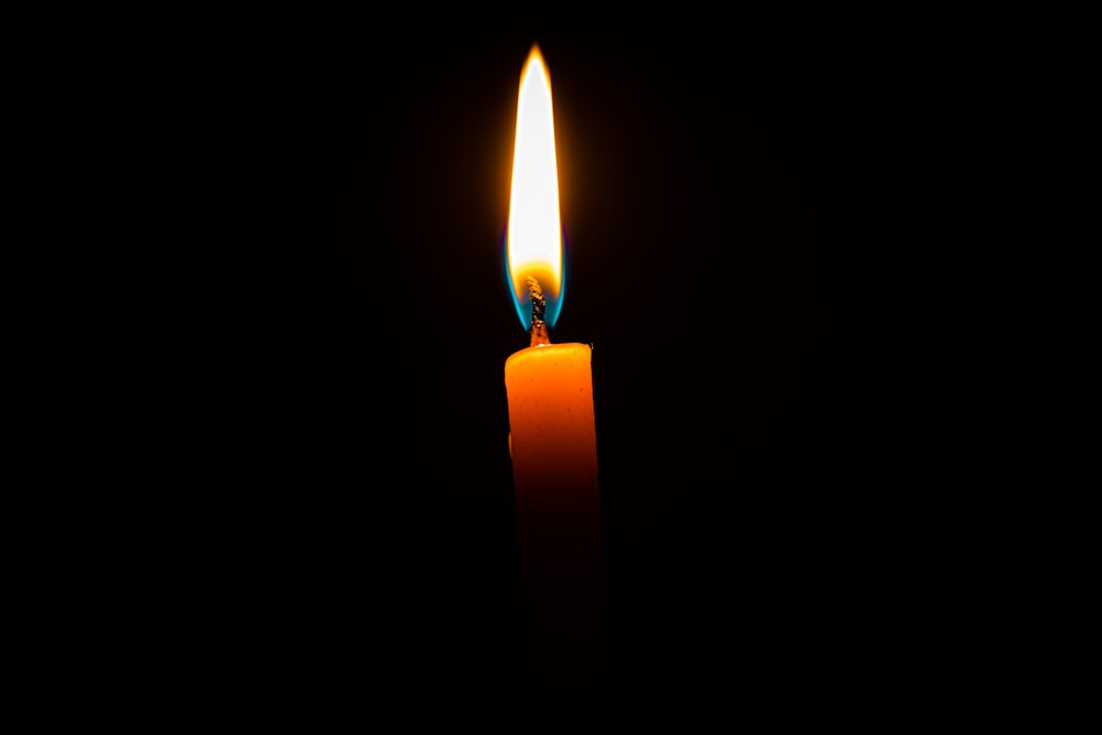 30k+ Candle Flame Pictures | Download Free Images on Unsplash
