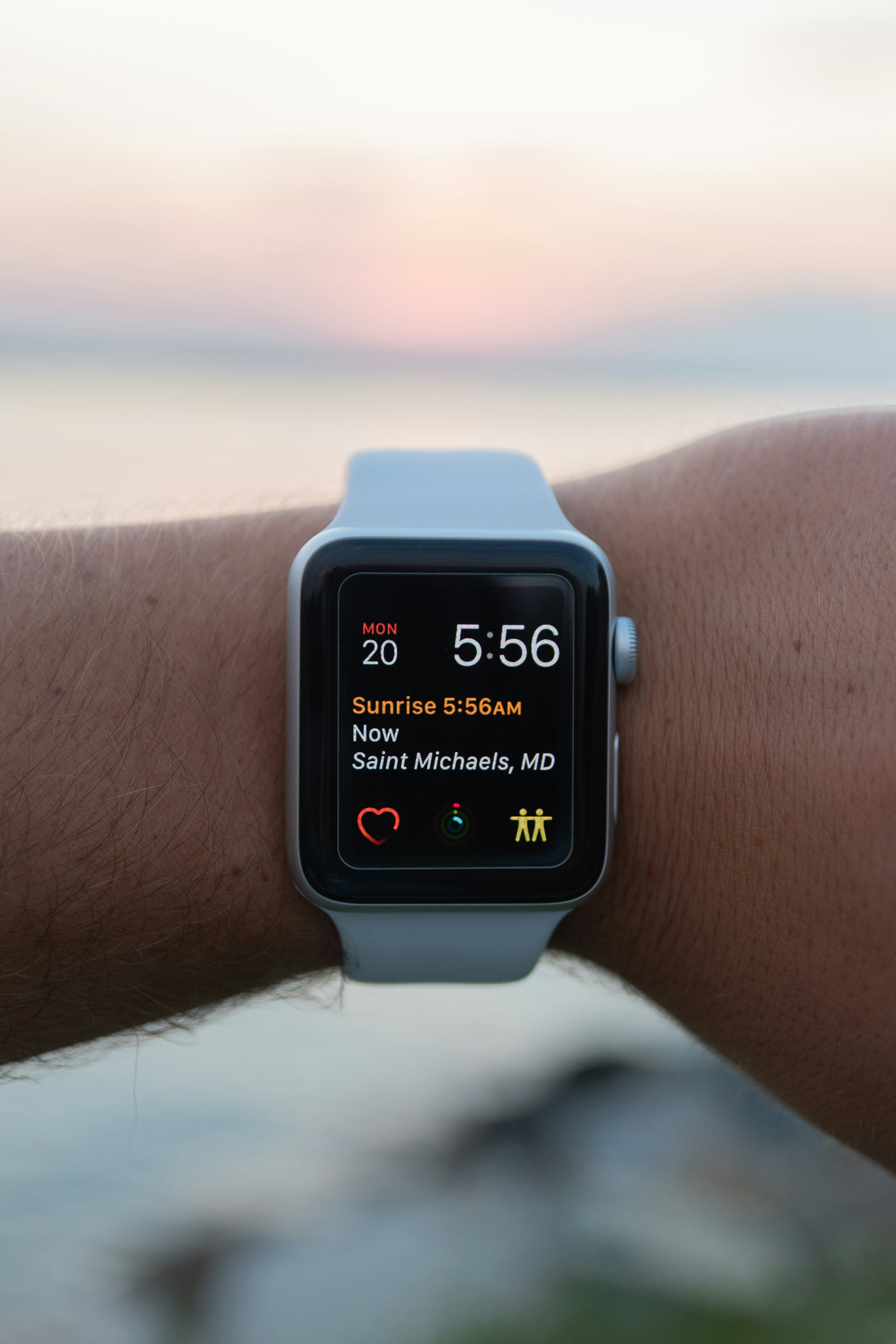white sports band apple watch photo Free Wristwatch Image on Unsplash