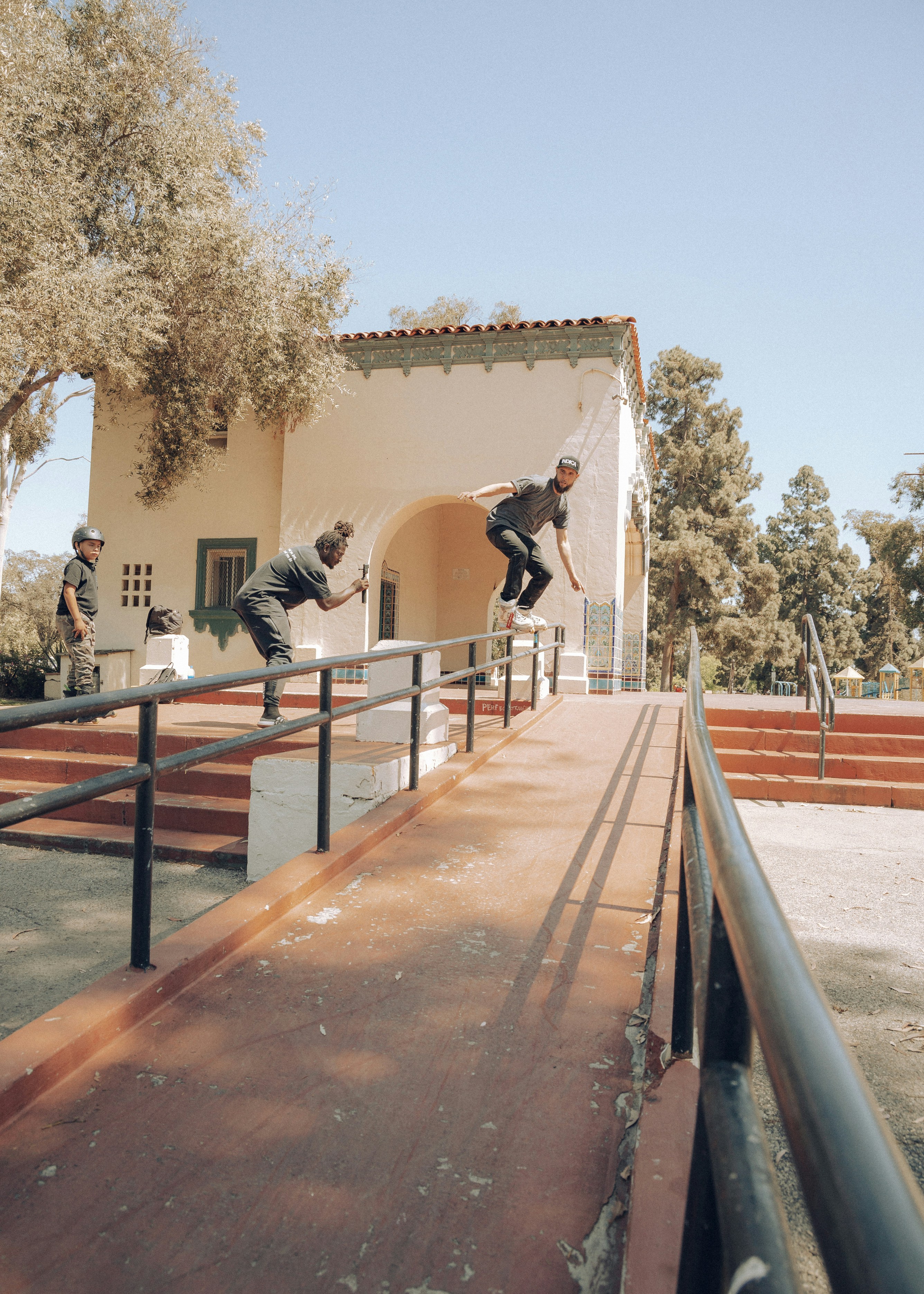 Photo by kevin_turcios