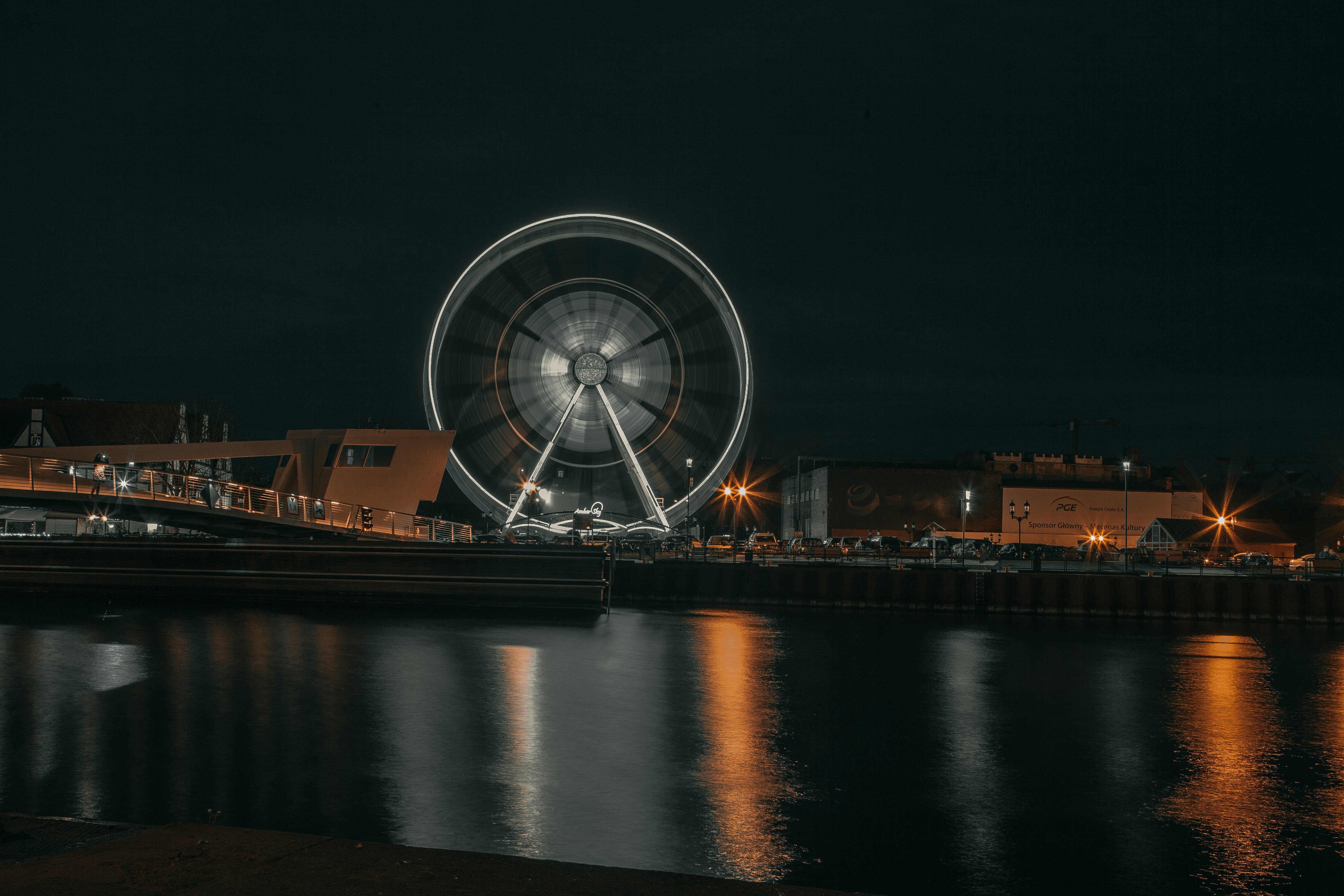 Navy Pier's Centennial Wheel at dusk - streeterville
