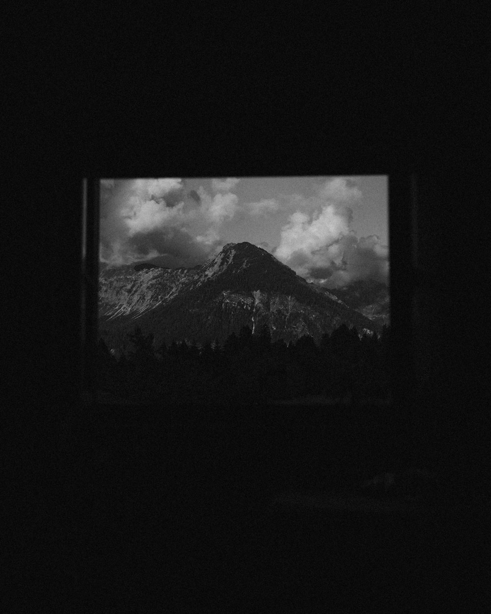 snow covered mountain during daytime