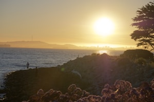 Amanecer Costero