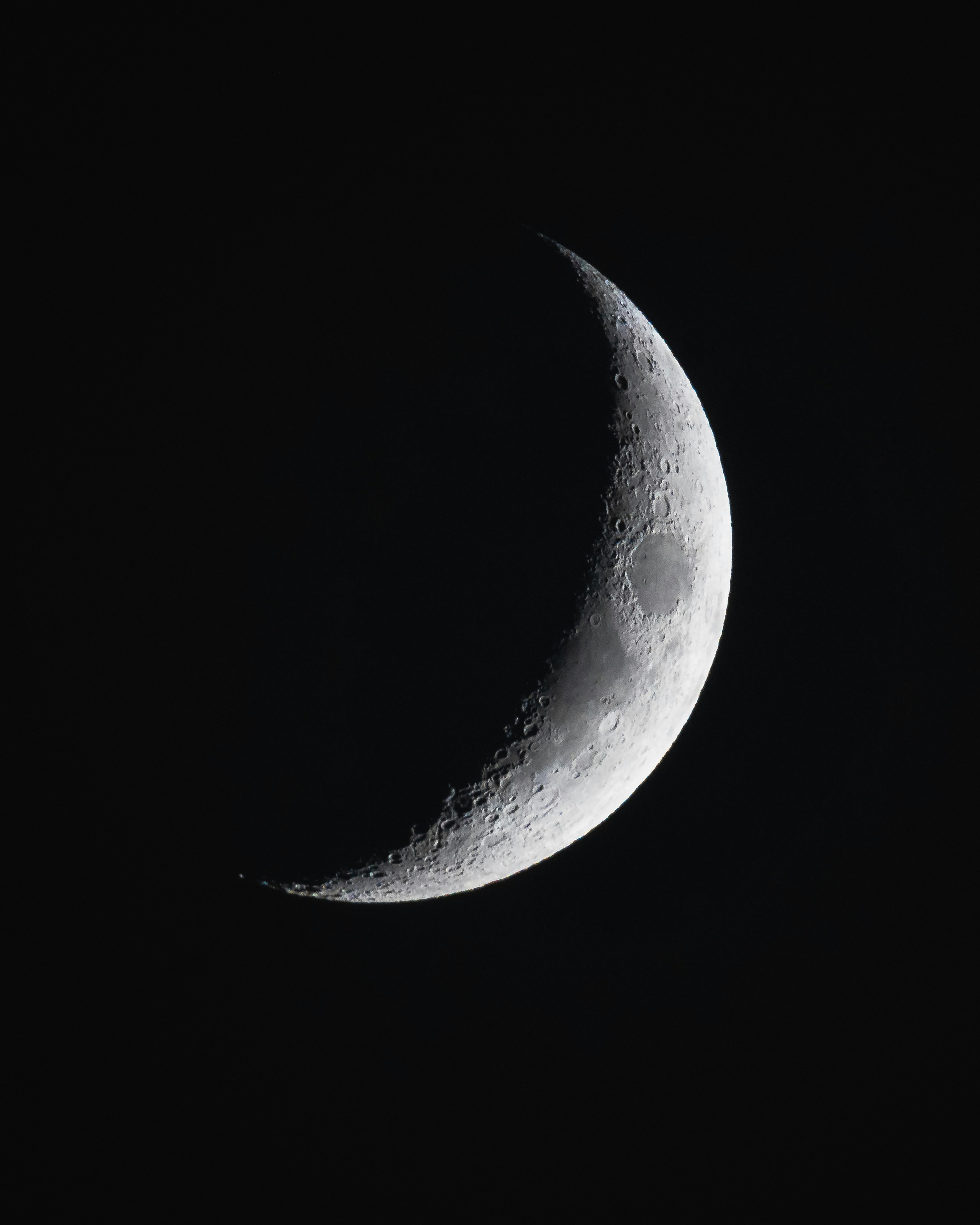 full moon in dark night sky