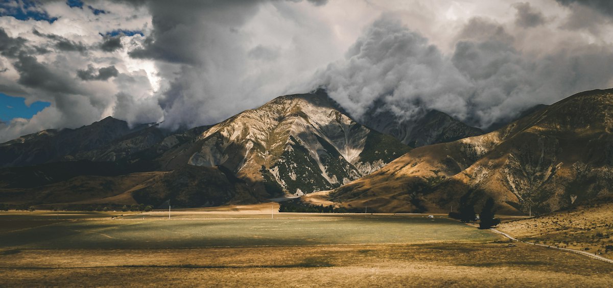 Patagonia vs New Zealand: Which Southern Hemisphere Ski Trip Is Right for You?