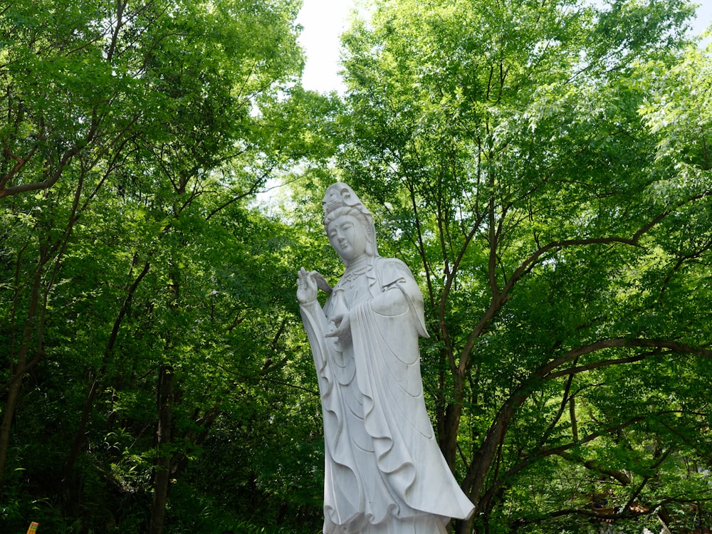 white statue of a woman