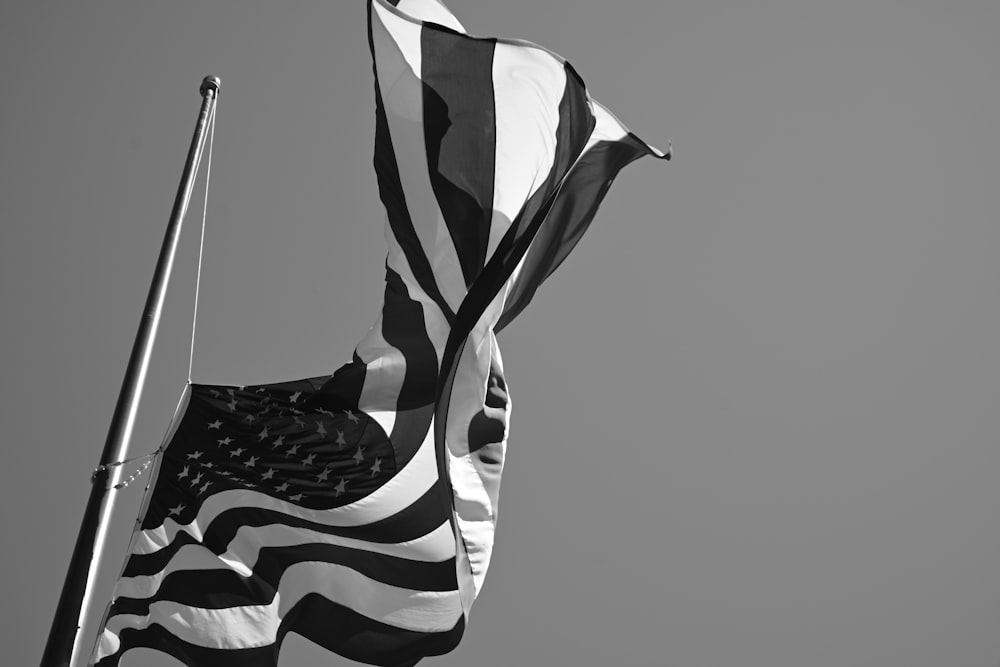 grayscale photo of us a flag