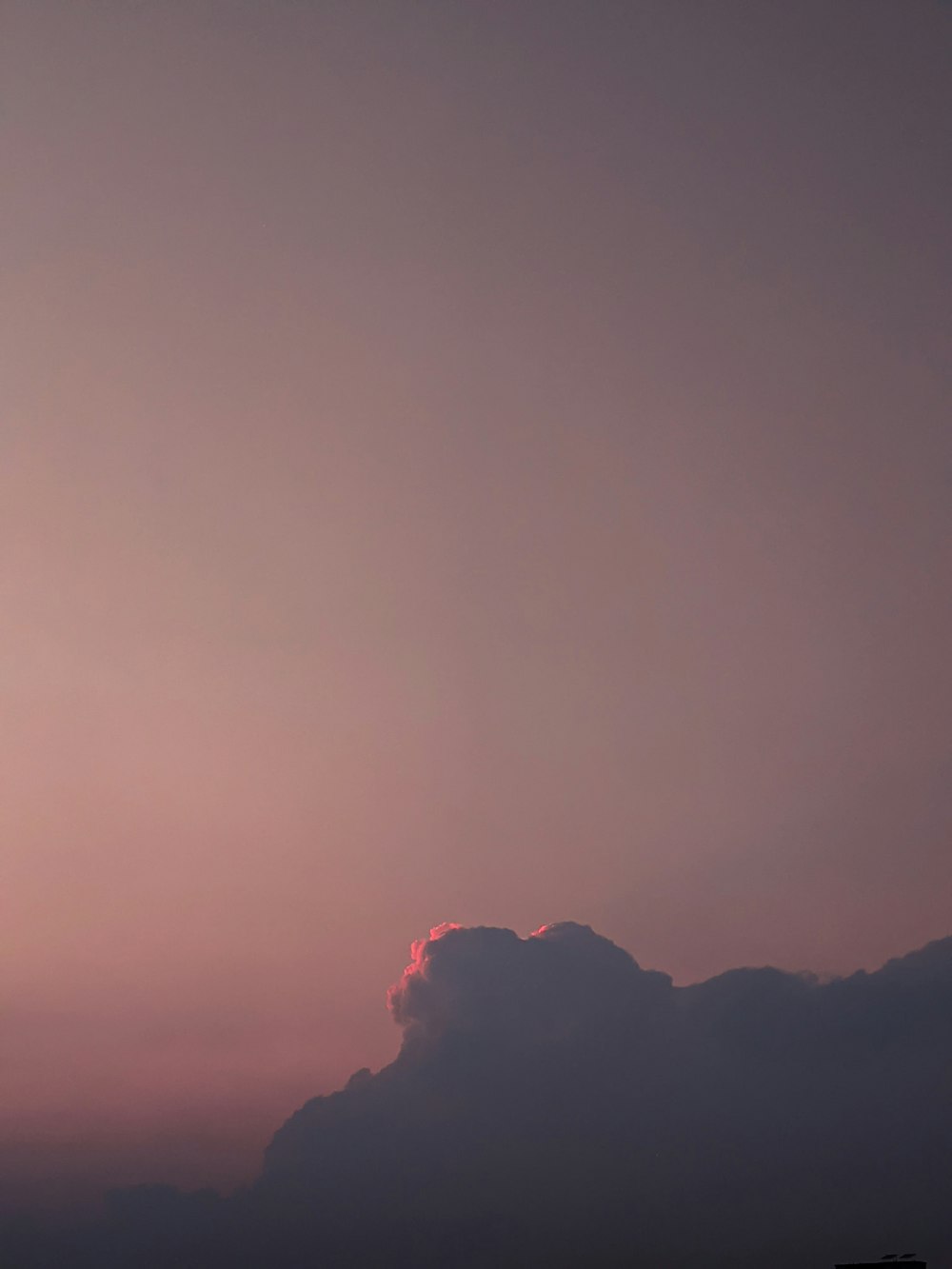 silhouette of mountain during daytime