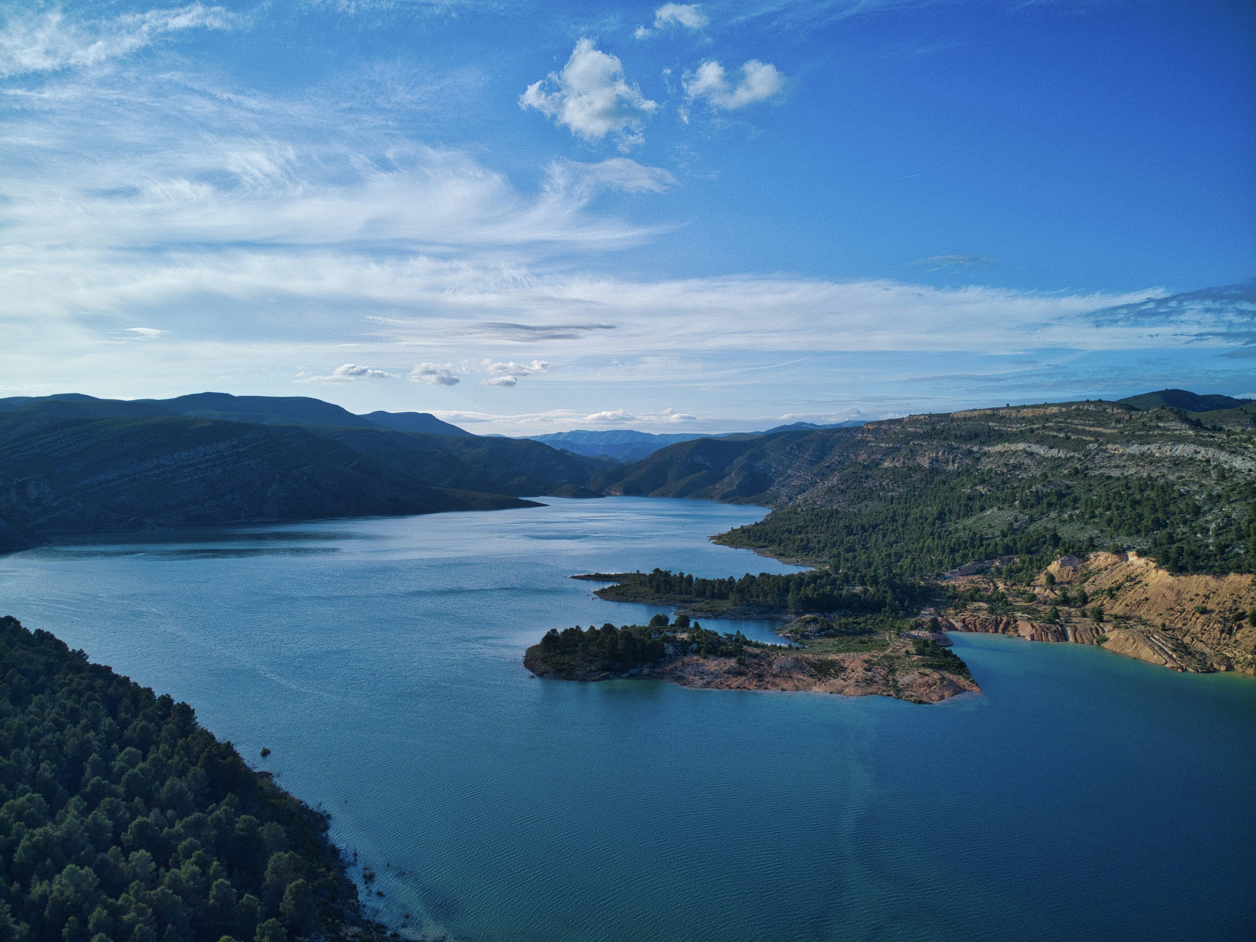 Assurance tous risques pour véhicules neufs ou de valeur